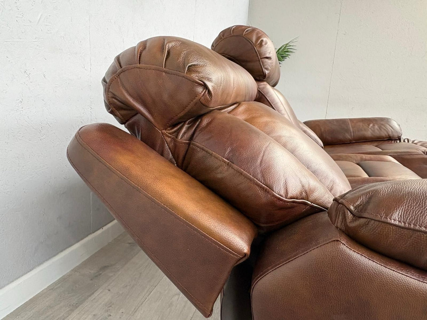 DFS Bravado Leather 3 Seater Sofa, Power Recliners, Fold Down Table - RRP £1,999