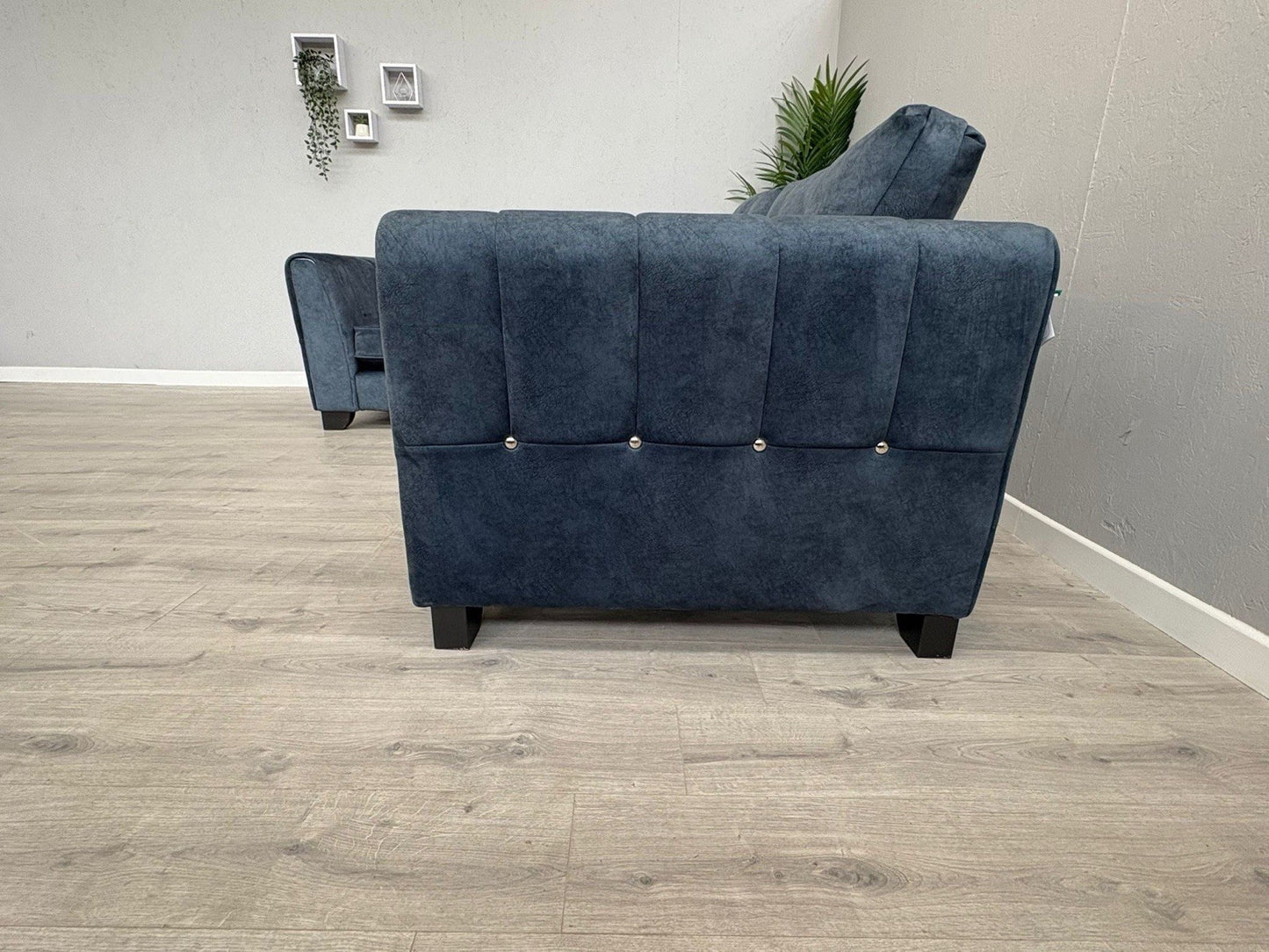 Furniture Village ARIANA Small Fabric LHF Classic Back Corner Sofa - RRP £3,695