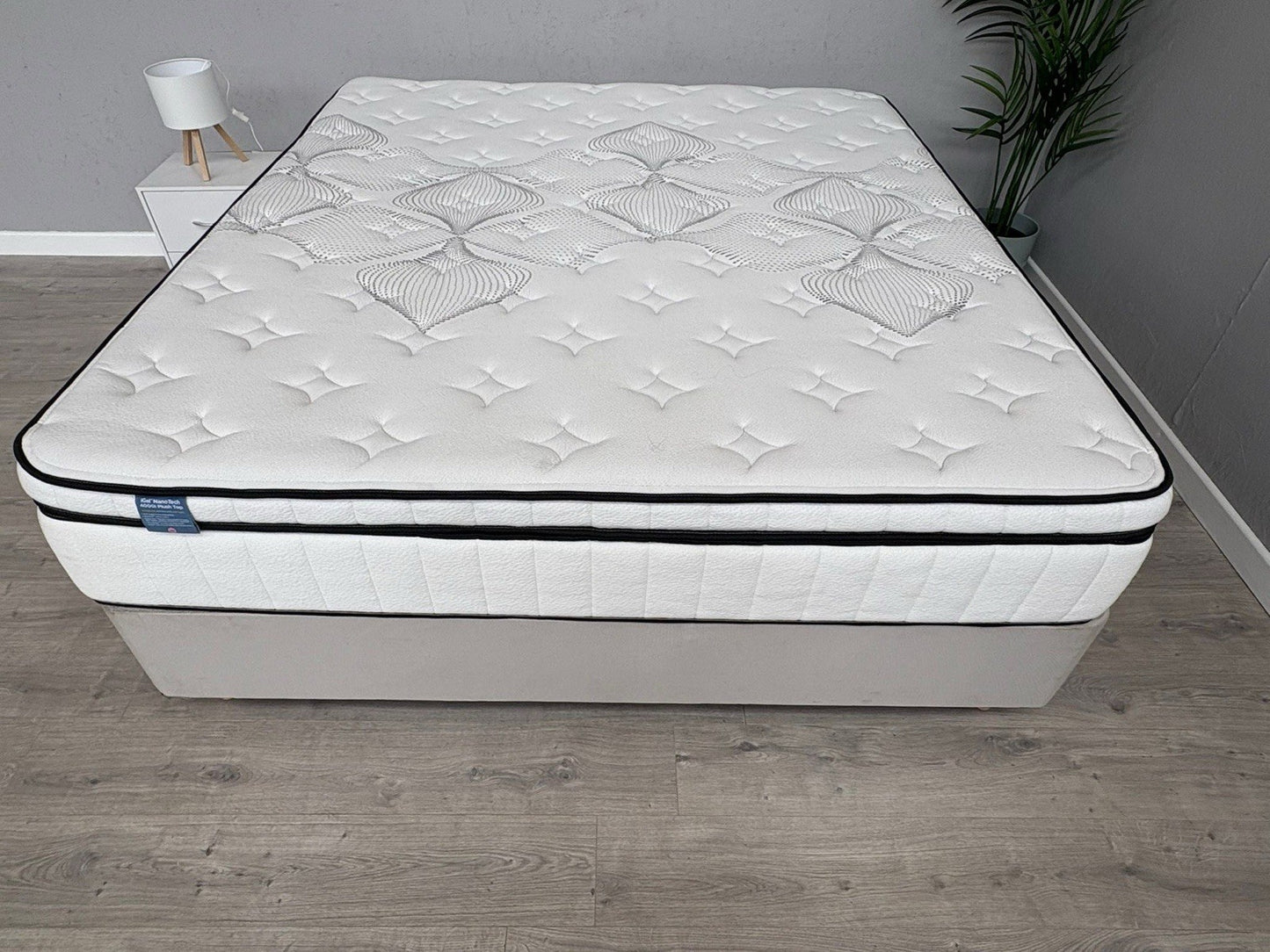 IGEL Nanotech 4000i 6ft Superking Plushtop Mattress, Firm - RRP £2,299