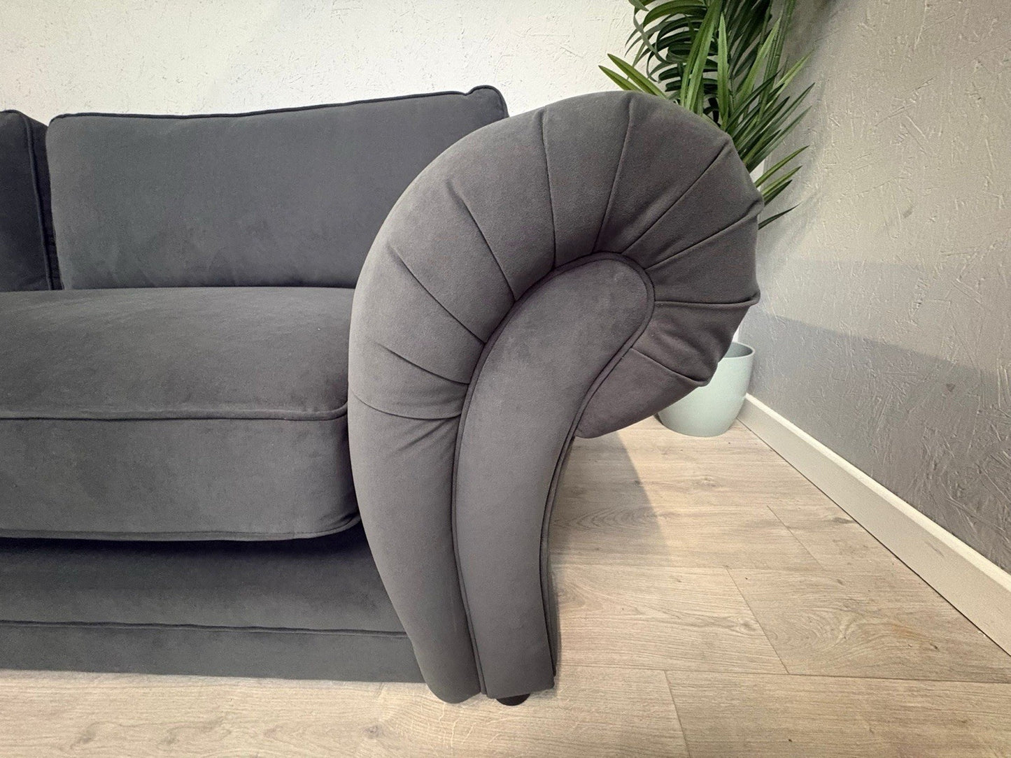 Furniture Village BLENHEIM Fabric 4 Seater Sofa - RRP £2,895