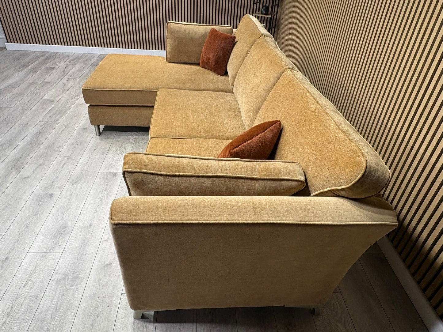 Furniture Village SASHA Fabric Large LHF Chaise Corner Sofa - RRP £3,295