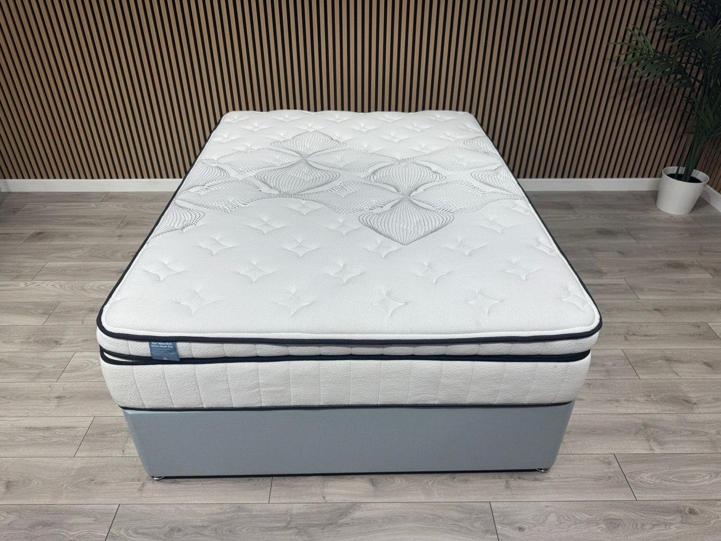 IGEL Nanotech 5000i 4ft 6 Double Mattress, Firm - RRP £1,899