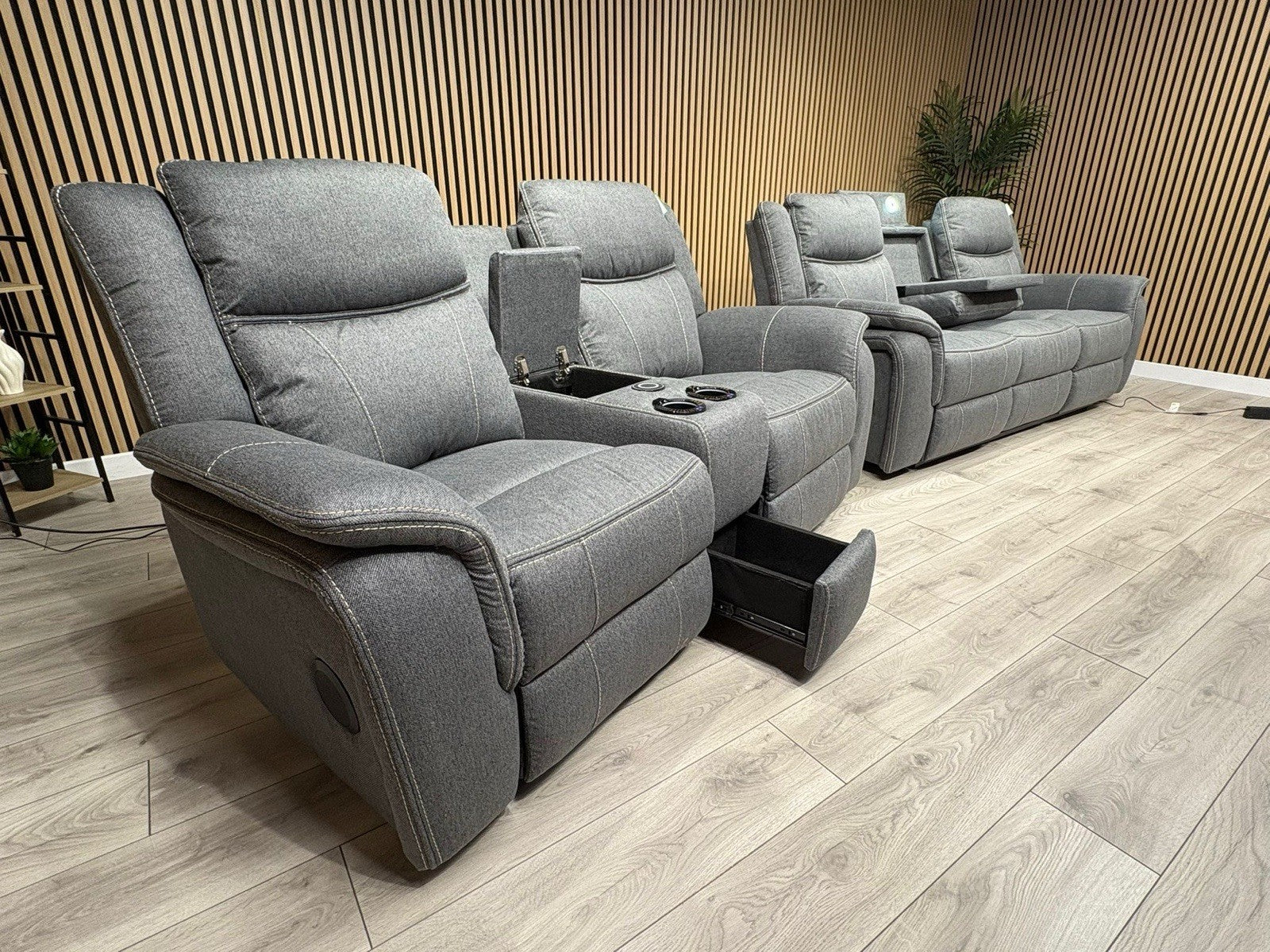 52e24616-7023-4134-a96e-c61d132a28f3