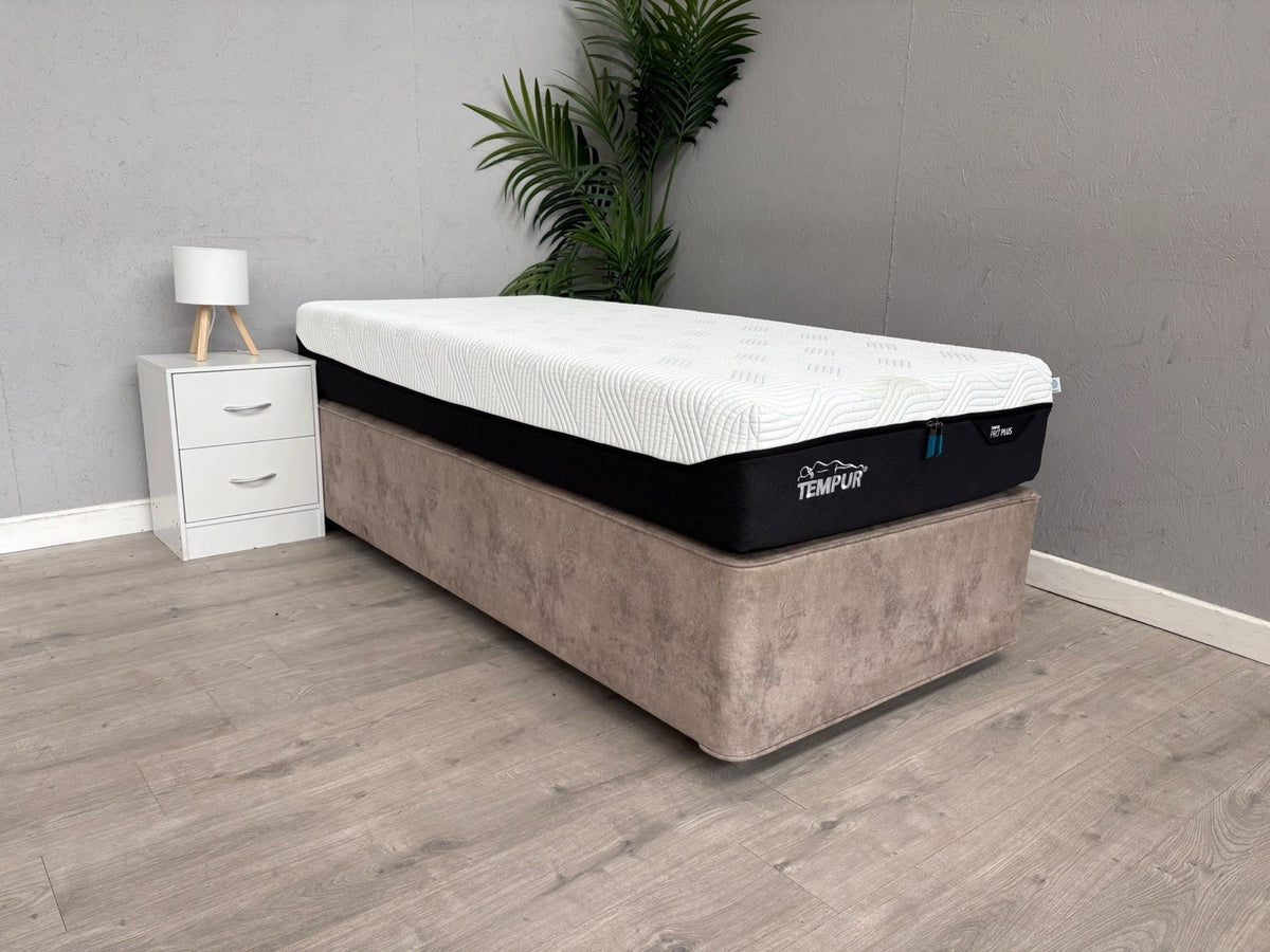 Tempur PRO PLUS Smart Cool 3ft Single 90 x 190cm Mattress, Soft - RRP £1,699