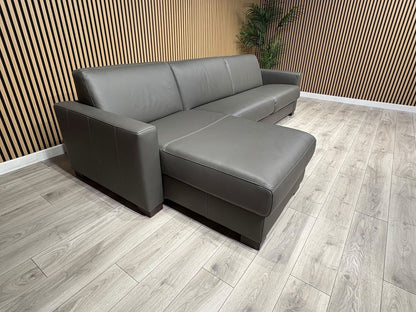 F.V Nicoletti Alcova 3 Seater Leather Sofa Bed with Storage Chaise RRP £4495