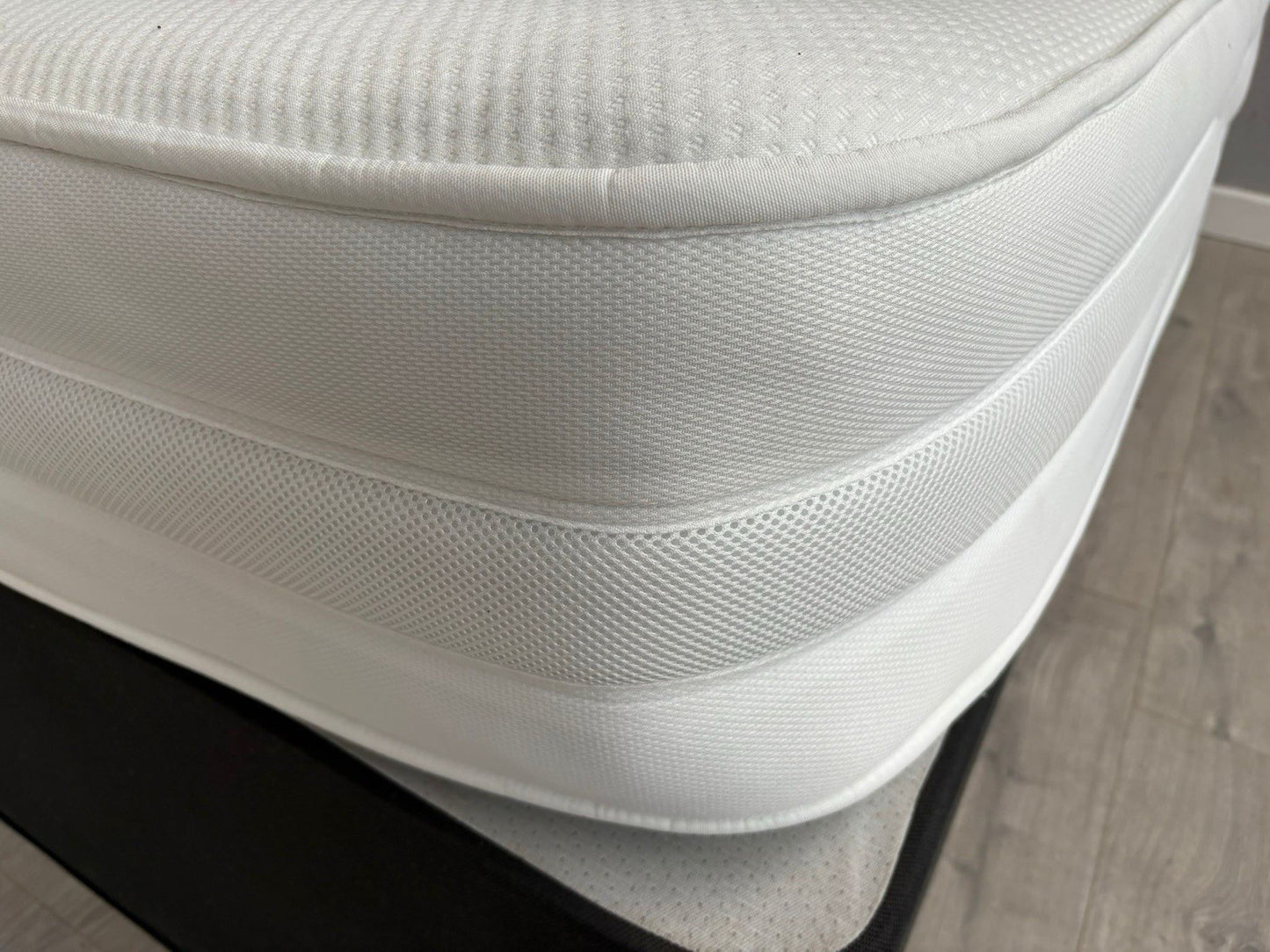 Silentnight Tranquil Choice Eco 2000 Pocket 5ft Kingsize Mattress - RRP £1199