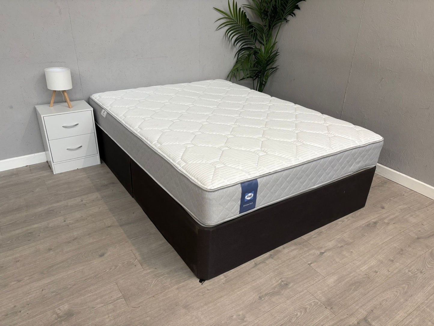 Sealy ADVANTAGE Classic 5ft Kingsize Mattress, Medium - RRP £919