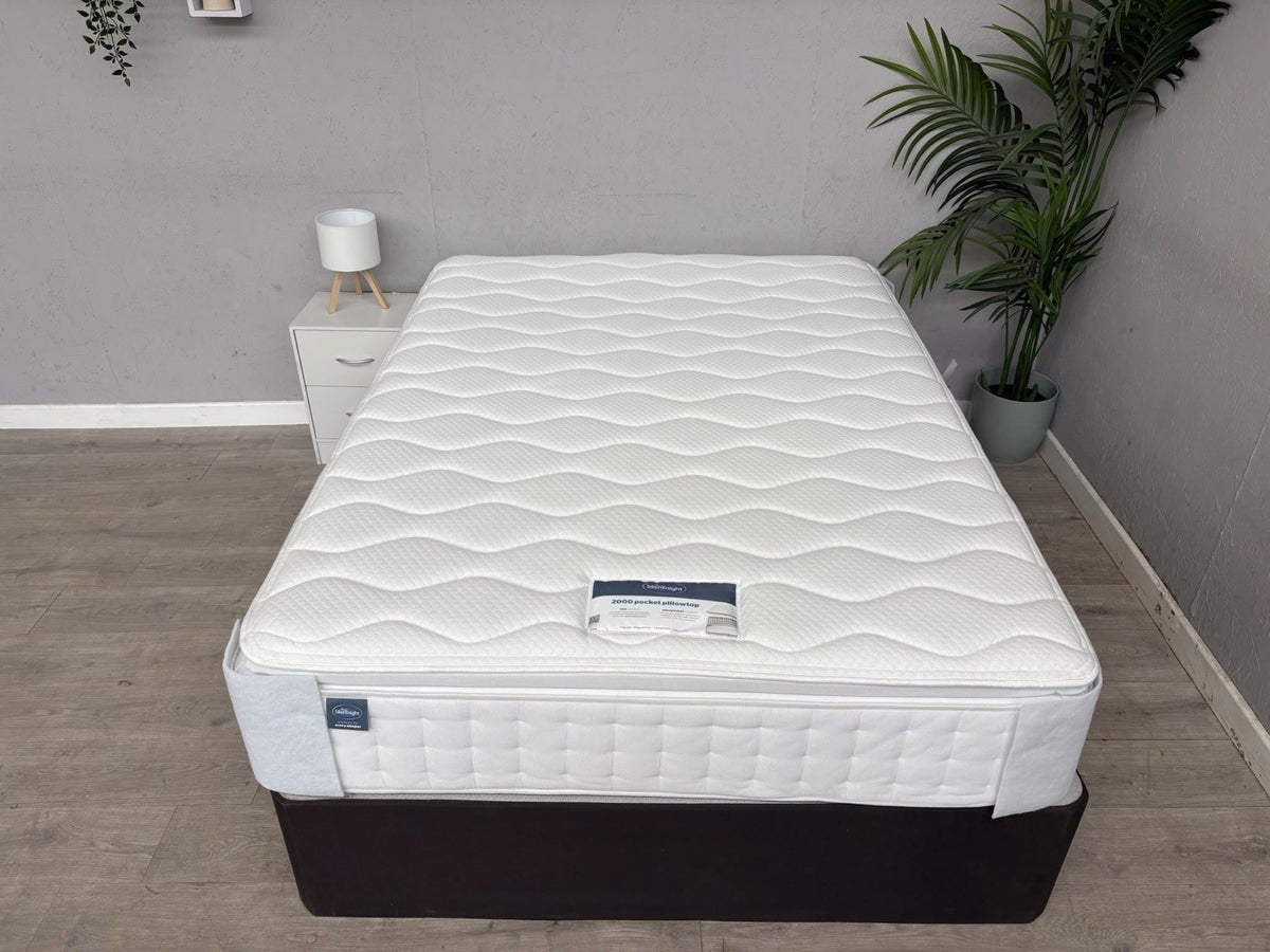 Silentnight 2000 Pocket Pillowtop 4ft 6 Double Mattress - RRP £899