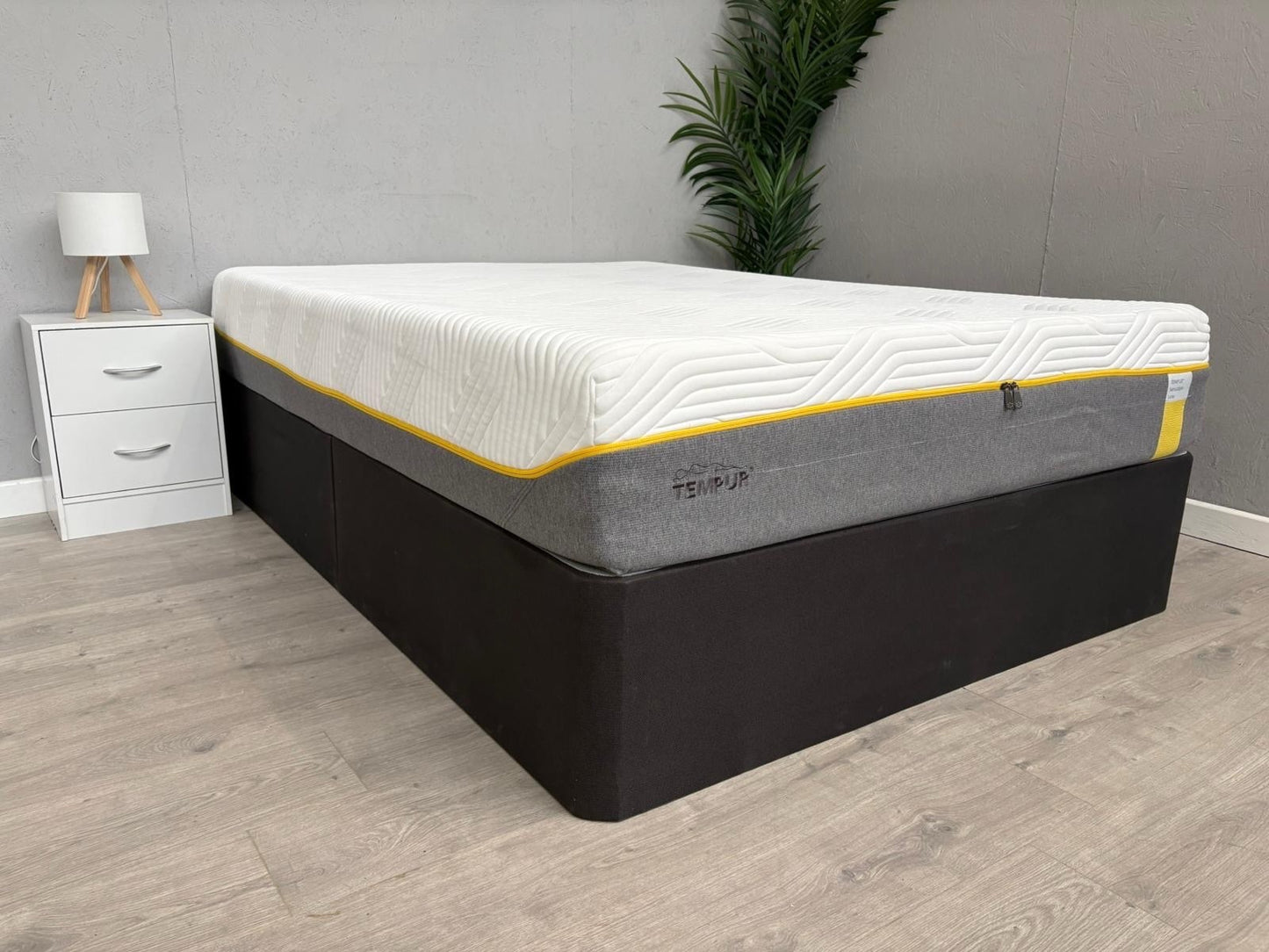 Tempur SENSATION LUXE 5ft Kingsize Mattress, Firm - RRP £2,499