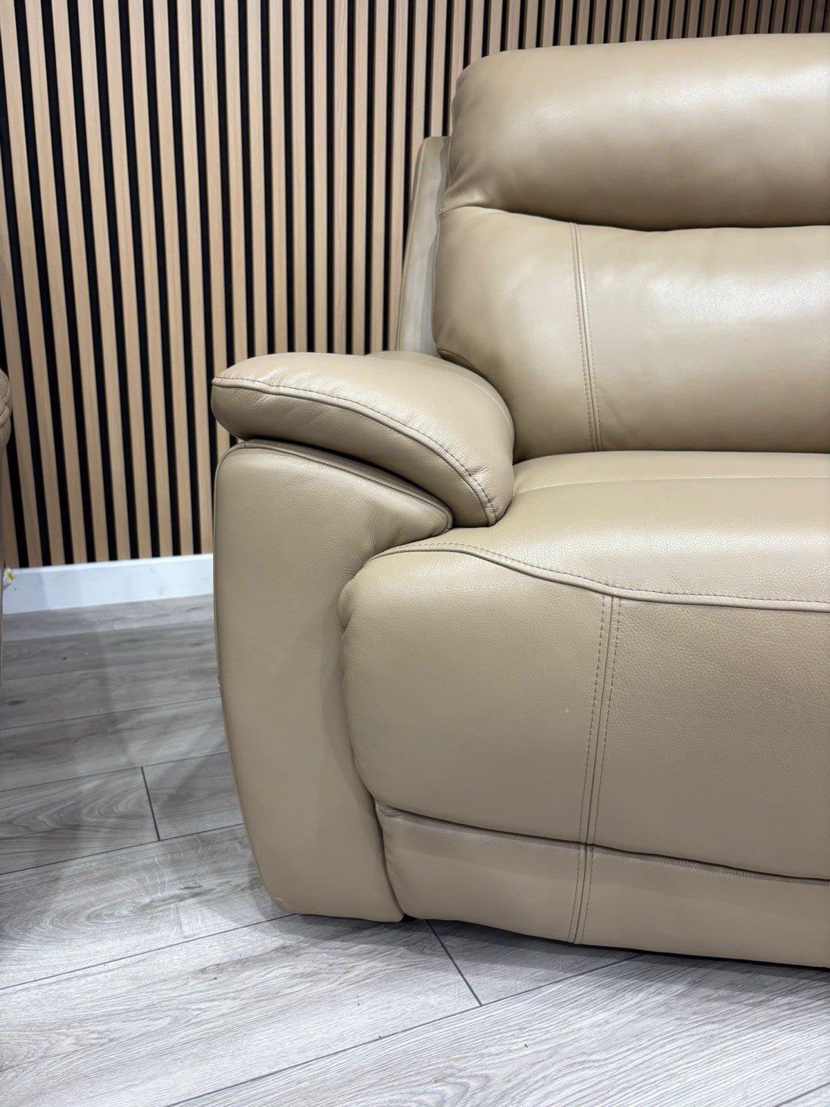 Furniture Village SLOANE Leather 3 Seater Power Recliner Sofa - RRP £1,395