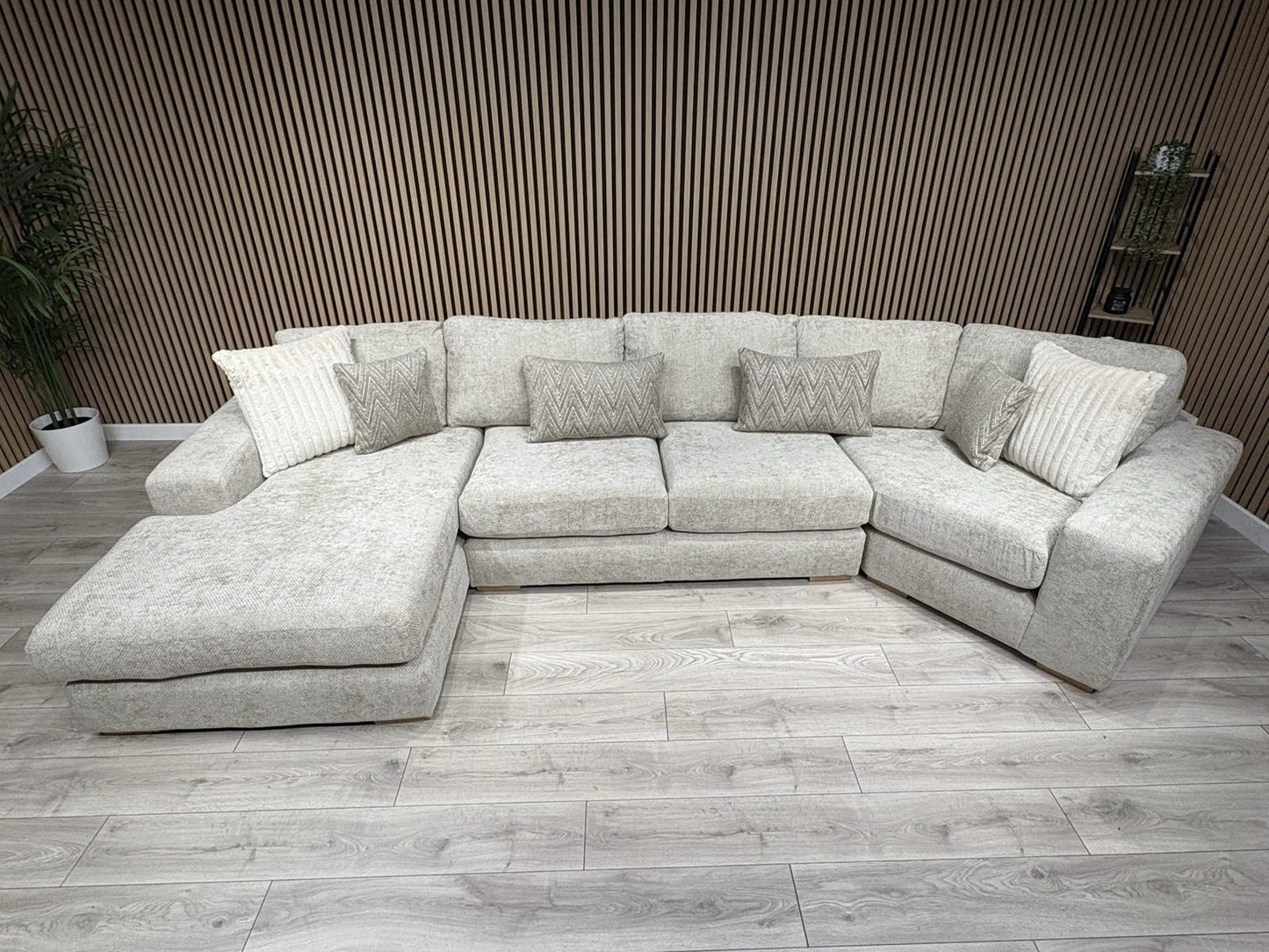 DFS Sample - Pandora LHF Large Chaise Corner Sofa - RRP: £3495