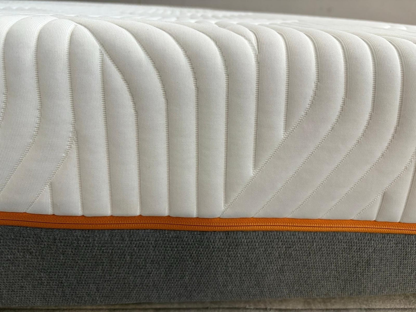 Tempur ORIGINAL ELITE Memory 6ft Superking Mattress, Medium - RRP £2,399