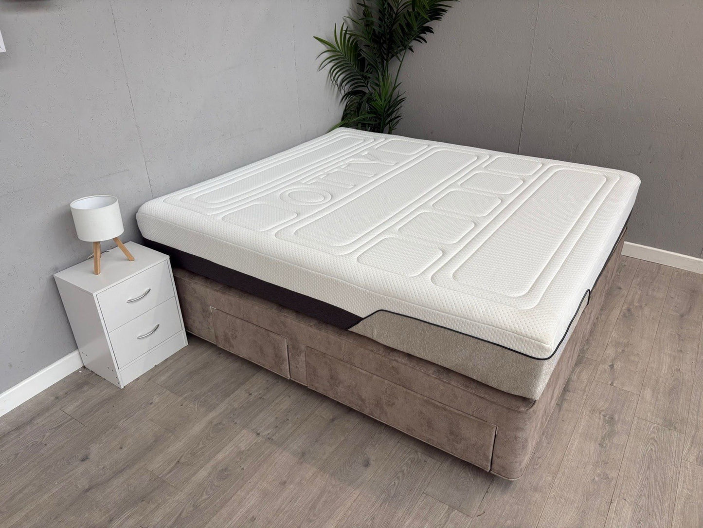 OTTY Pure Hybrid 4000 Pocket Sprung 6ft Superking Mattress - RRP £999
