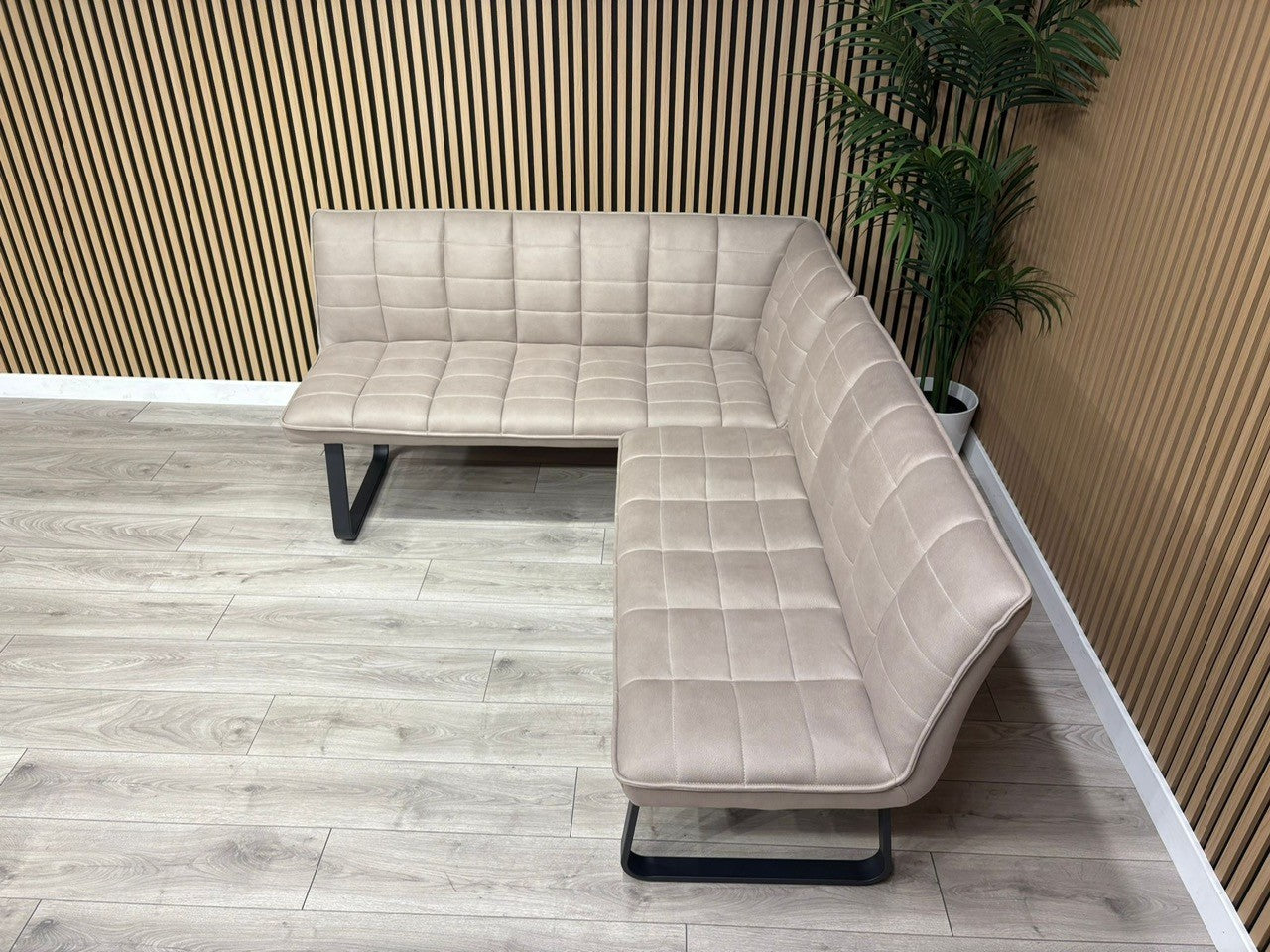 Furniture Village- LIMA Fabric Corner Bench Set, RRP: £1299