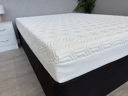 Tempur HYBRID SUPREME 5ft Kingsize Mattress, Medium / Firm - RRP £1,999