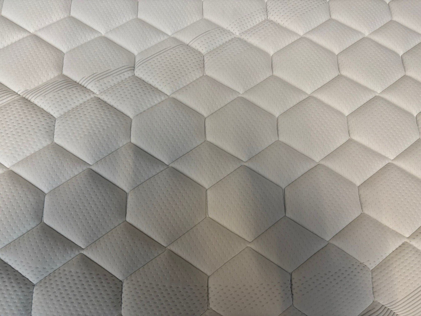 Sealy Posturepedic Elevate / Ambition /  Ultra Mattress Medium Kingsize 5FT