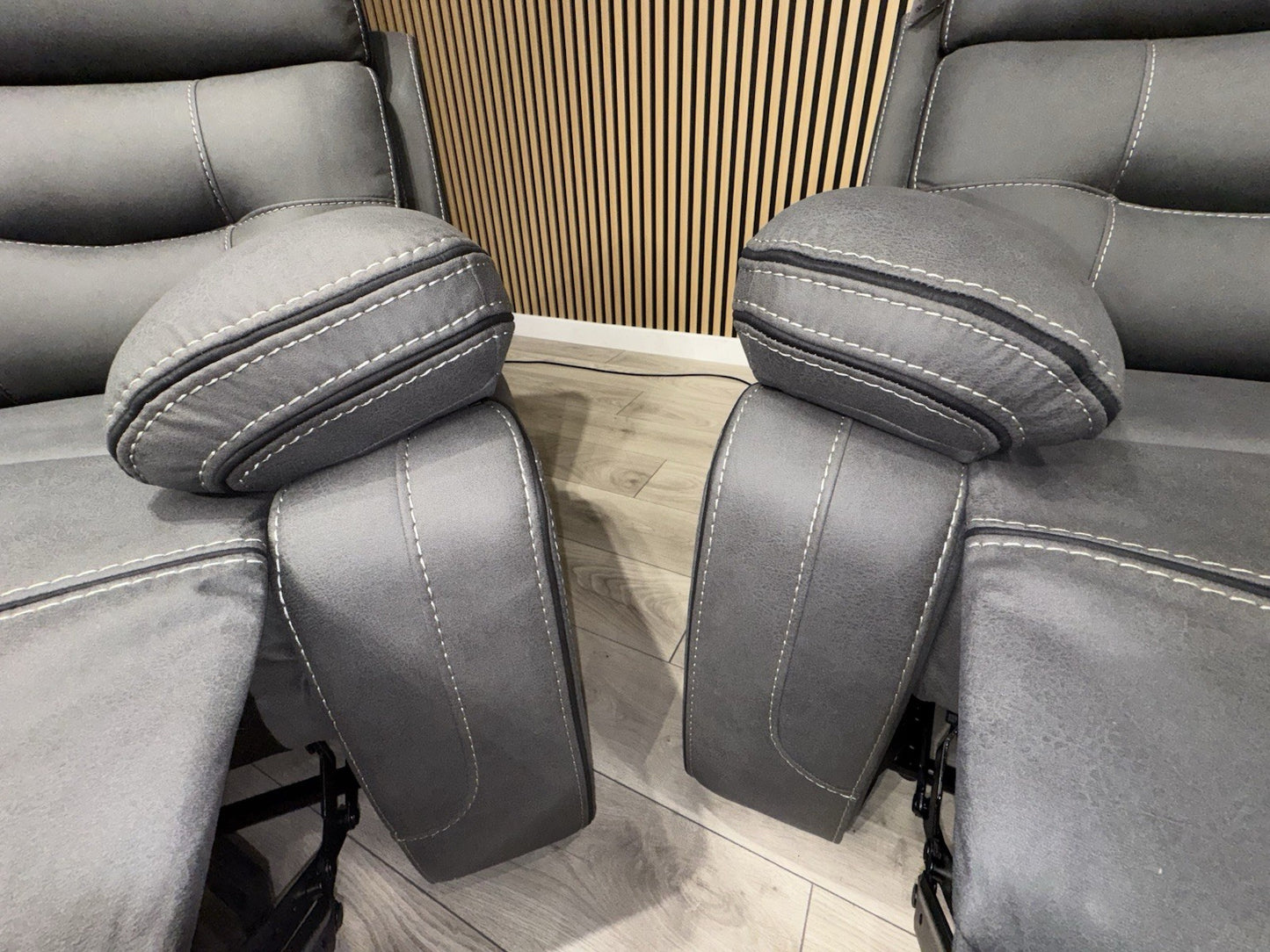 DFS Eiger Style Fabric 3+2 Seater Power Sofa Set RRP £2788