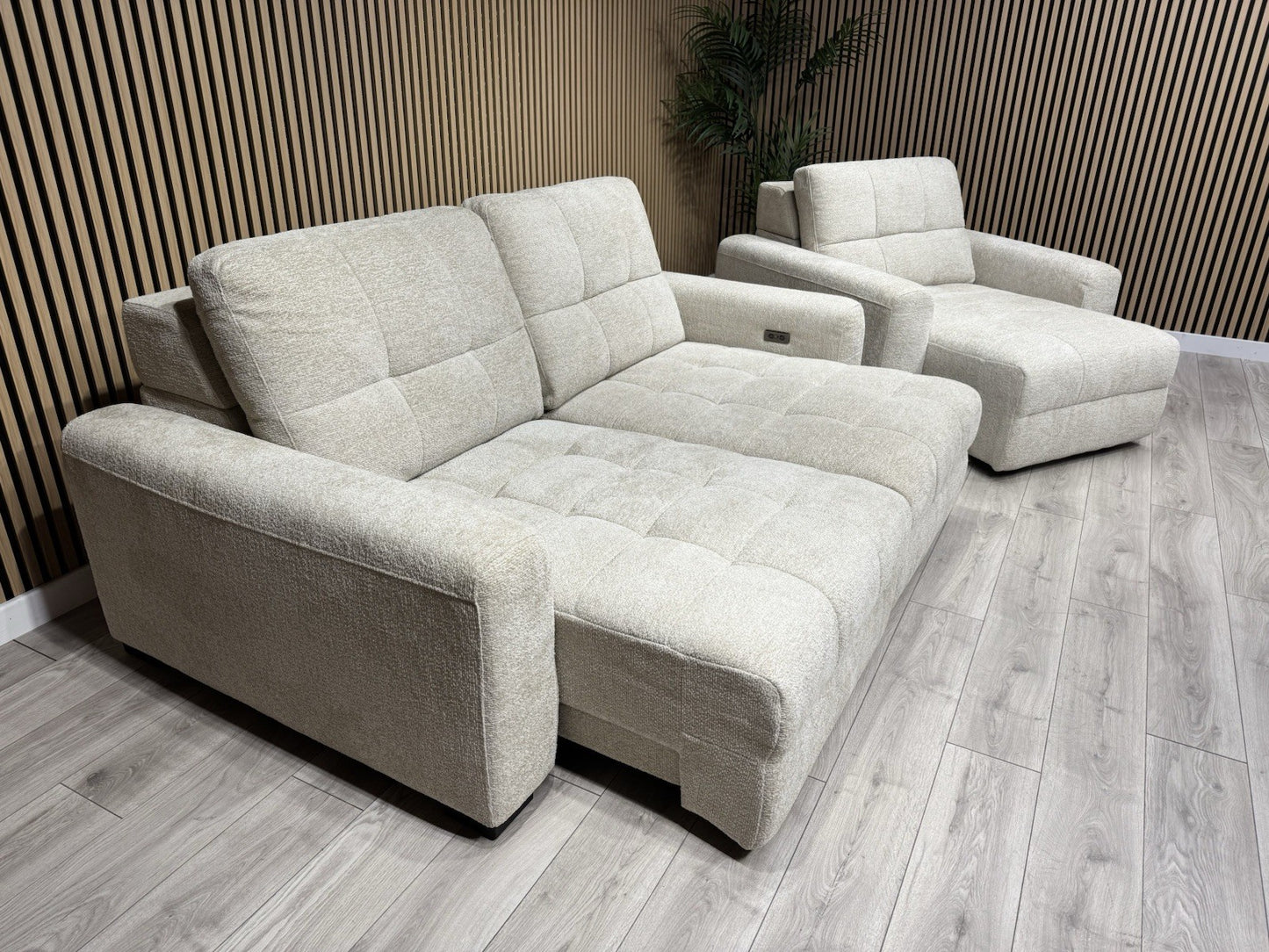 DFS Una 3 Seater Sofa + Love Chair Power Slider Set RRP £2398