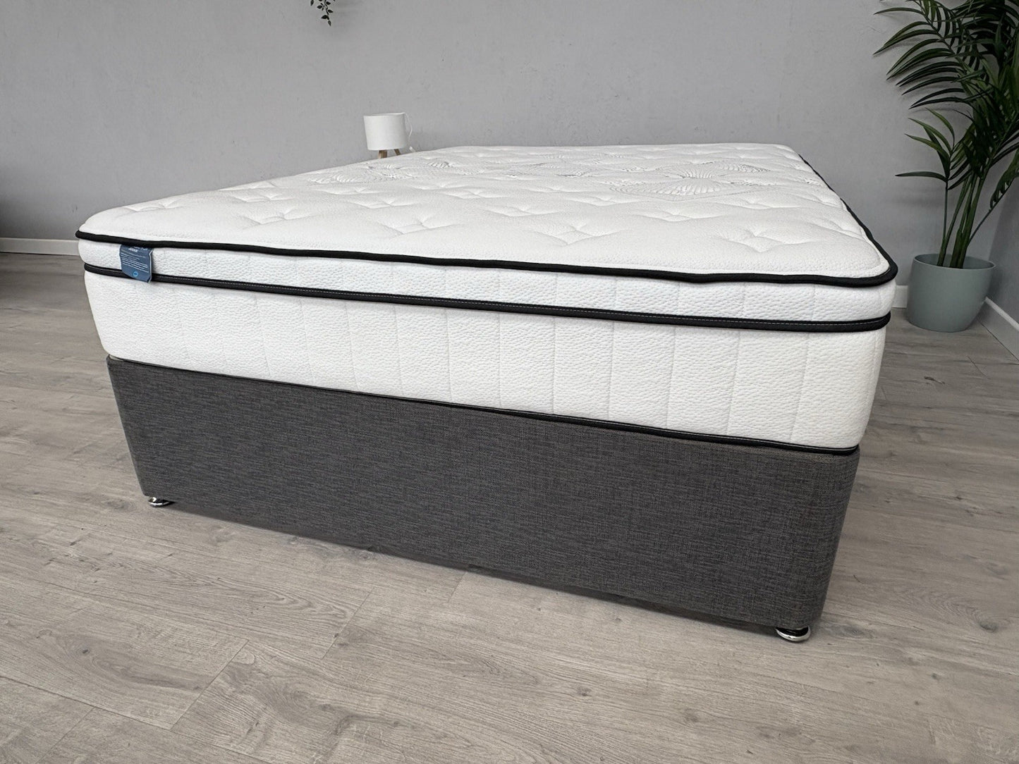 IGEL Nanotech 3000i 4ft 6 Double Mattress, Medium - RRP £1,349