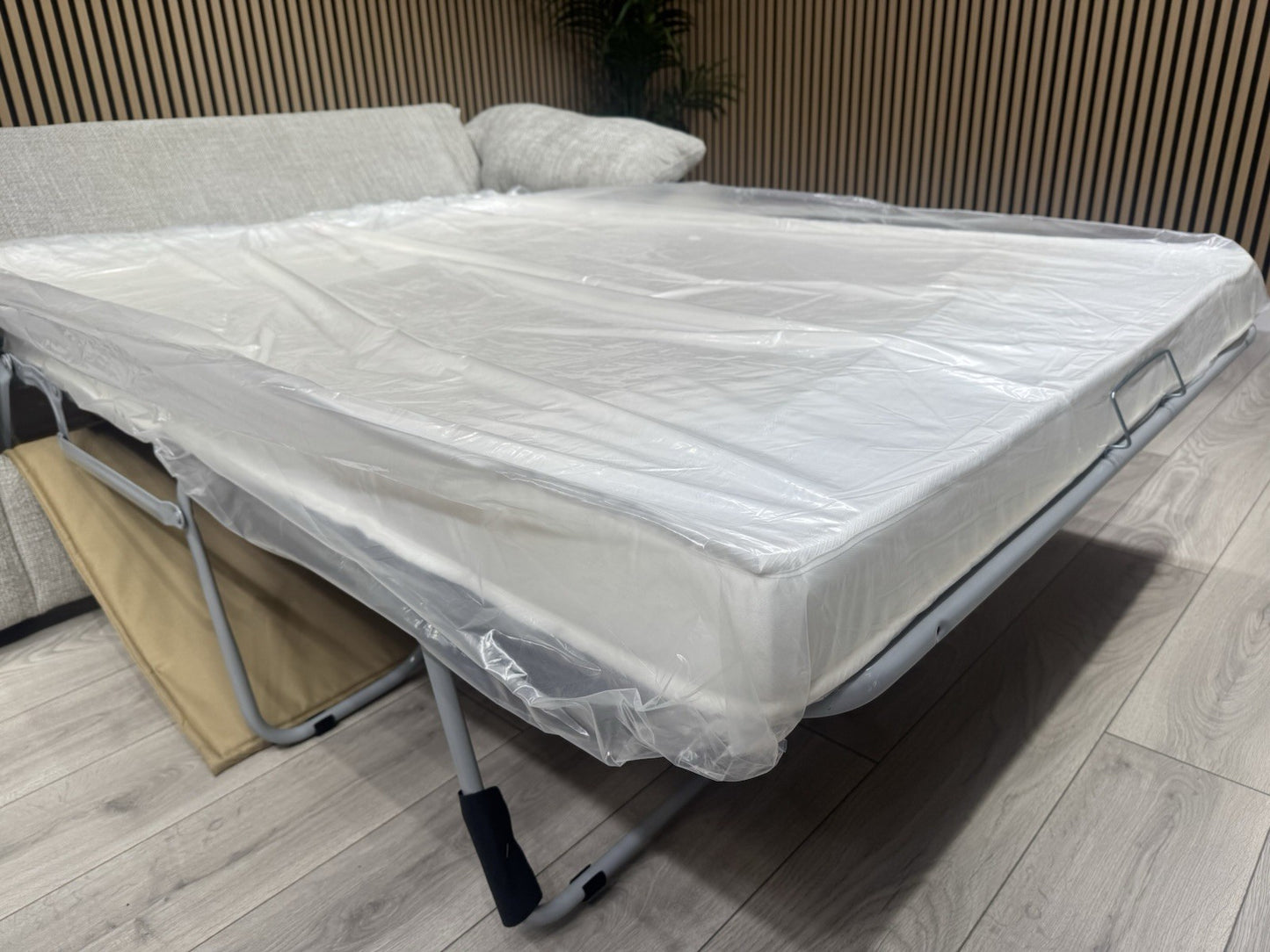 SCS - Hampton Woven Fabric 3 Seater Sofa Bed - RRP: £2000