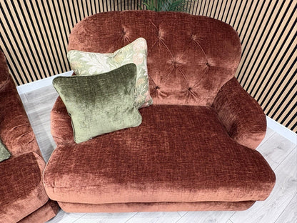 Alexander & James 3 Seater Button Back Sofa + Love Chair, RRP: £2895