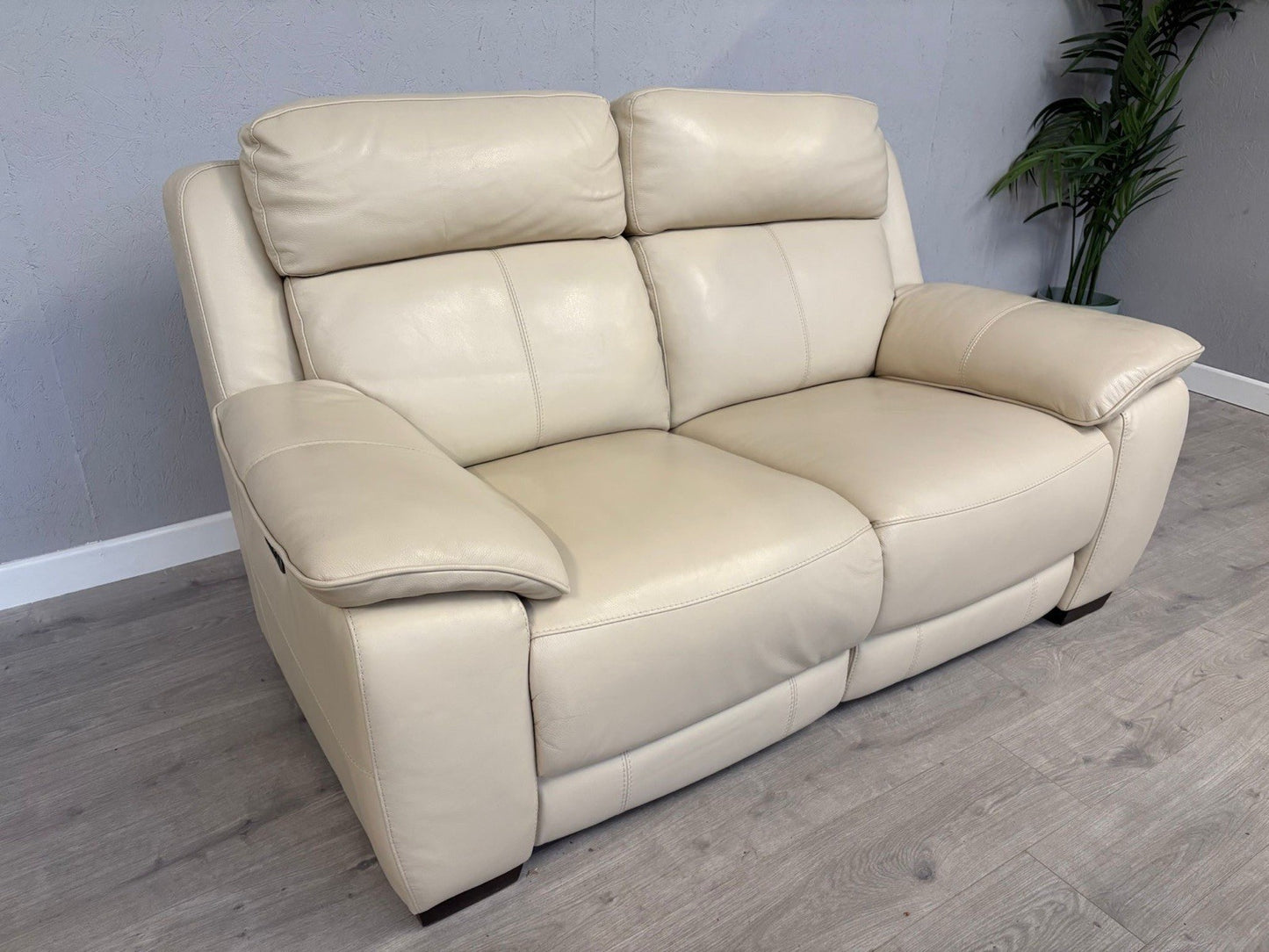 F. Village STARLIGHT EXPRESS Leather 2 Seater Power Recliner Sofa - RRP £2,545