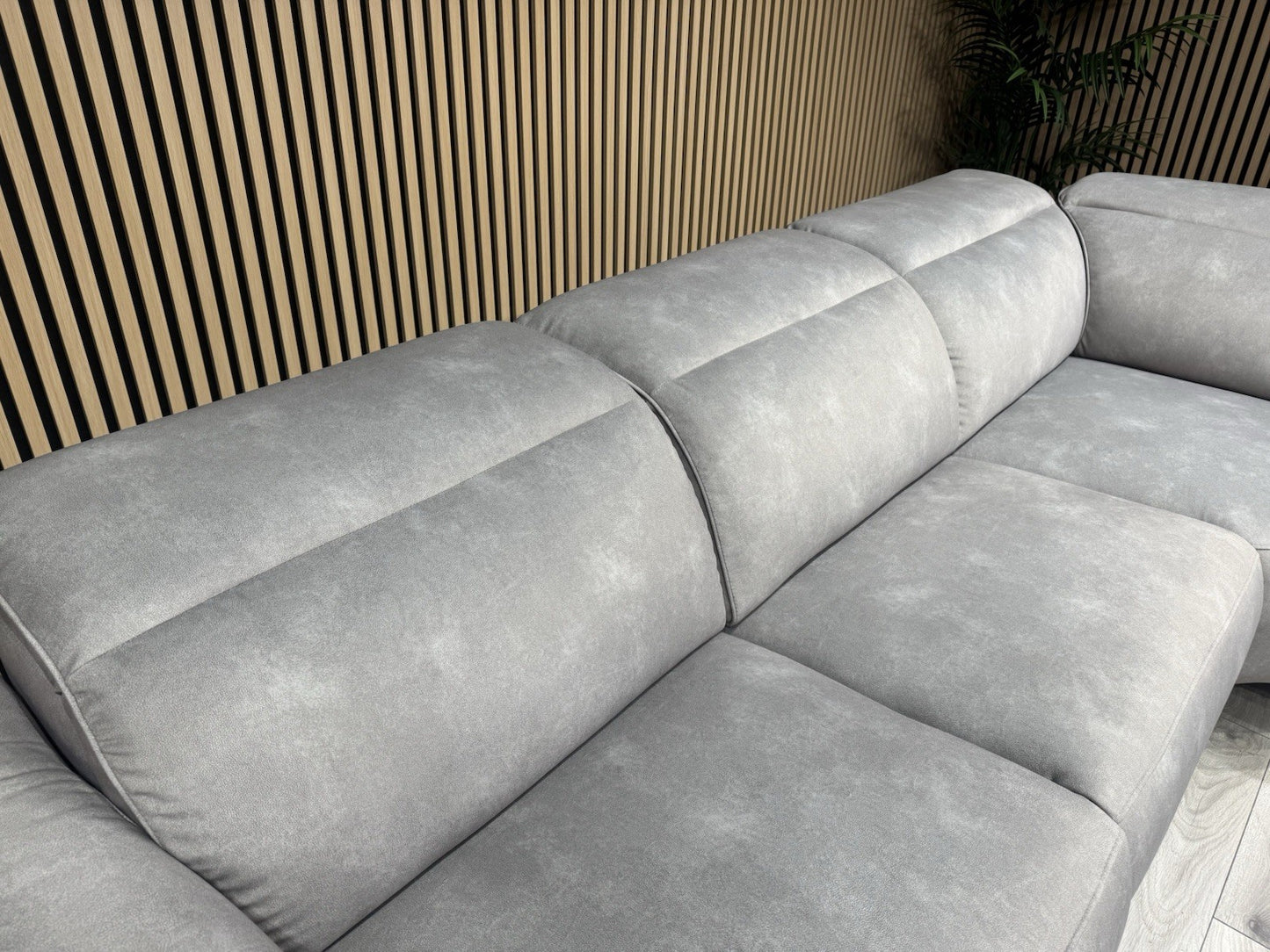 Furniture Village EZRA Style Fabric RHF Corner Sofa Power Recliners - RRP £3295