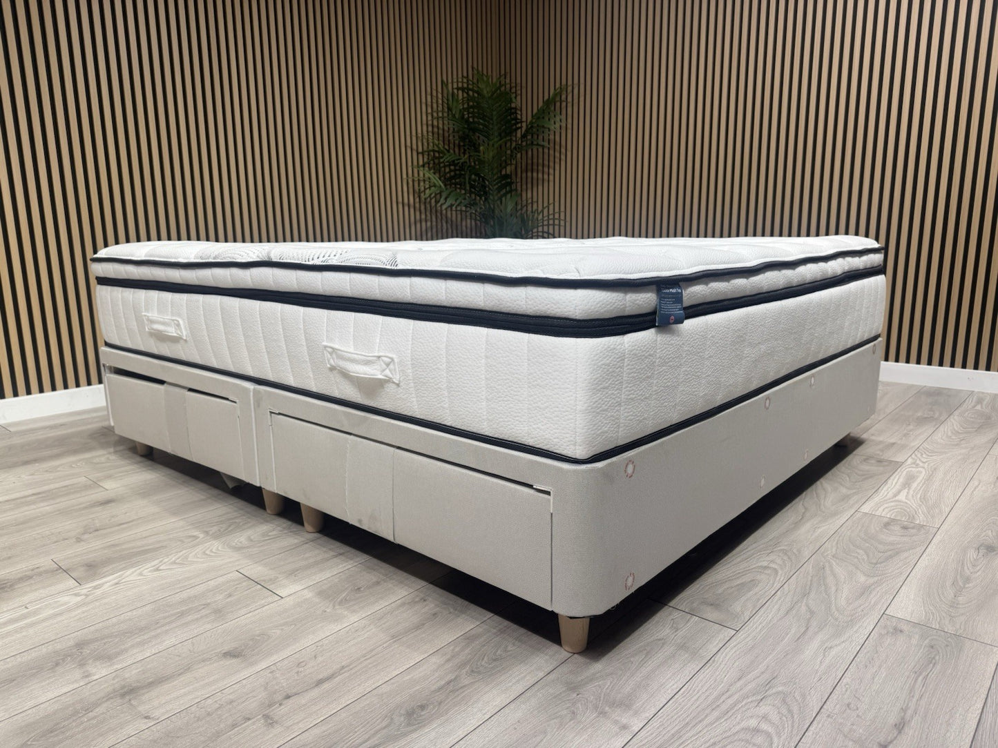 IGEL Nanotech 3500i 6ft Superking Mattress, Firm - RRP £2,099