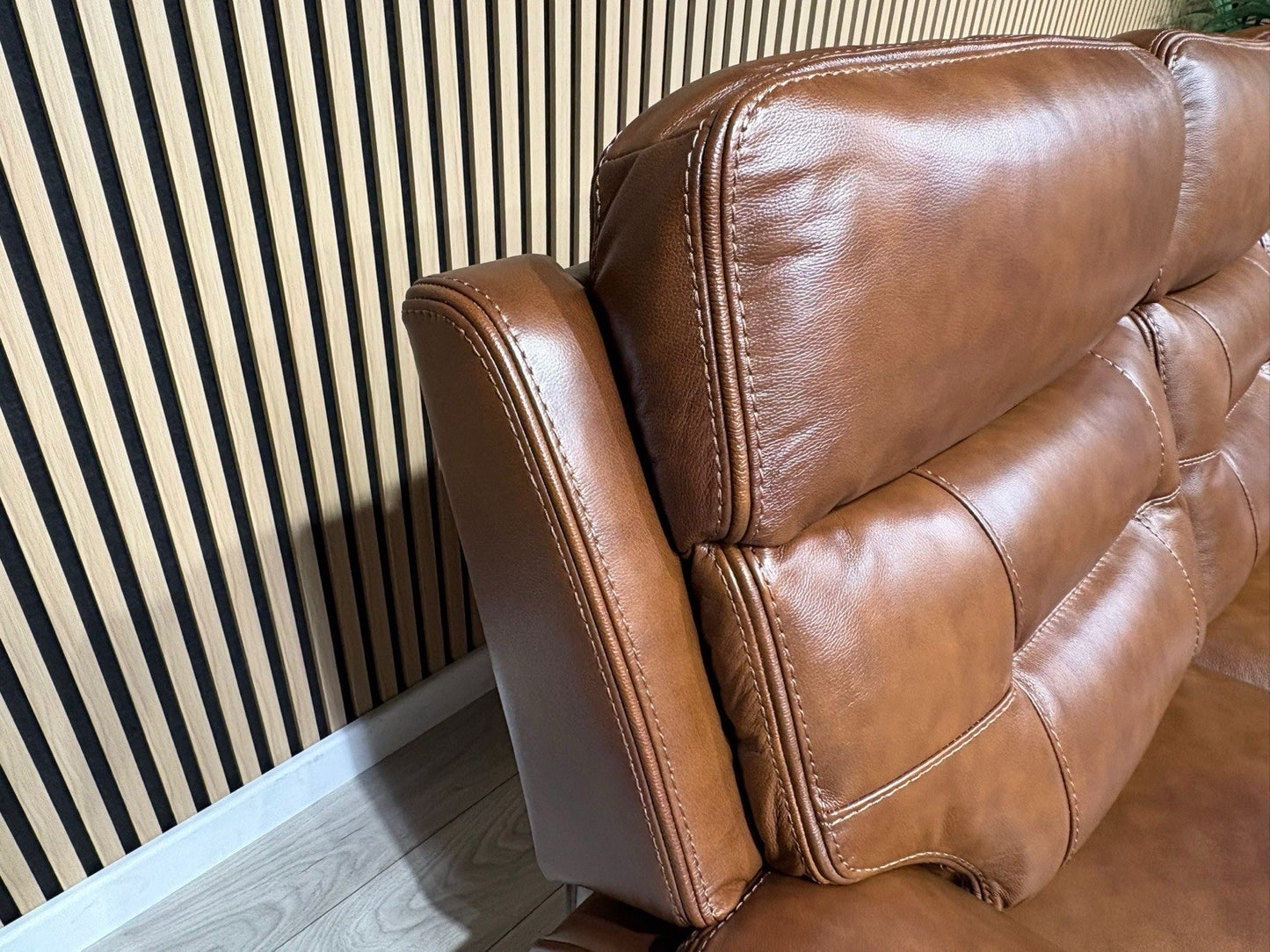 Kingsbury Premium Leather 3+2 Seater Power Recliner Sofa Set - RRP £3898