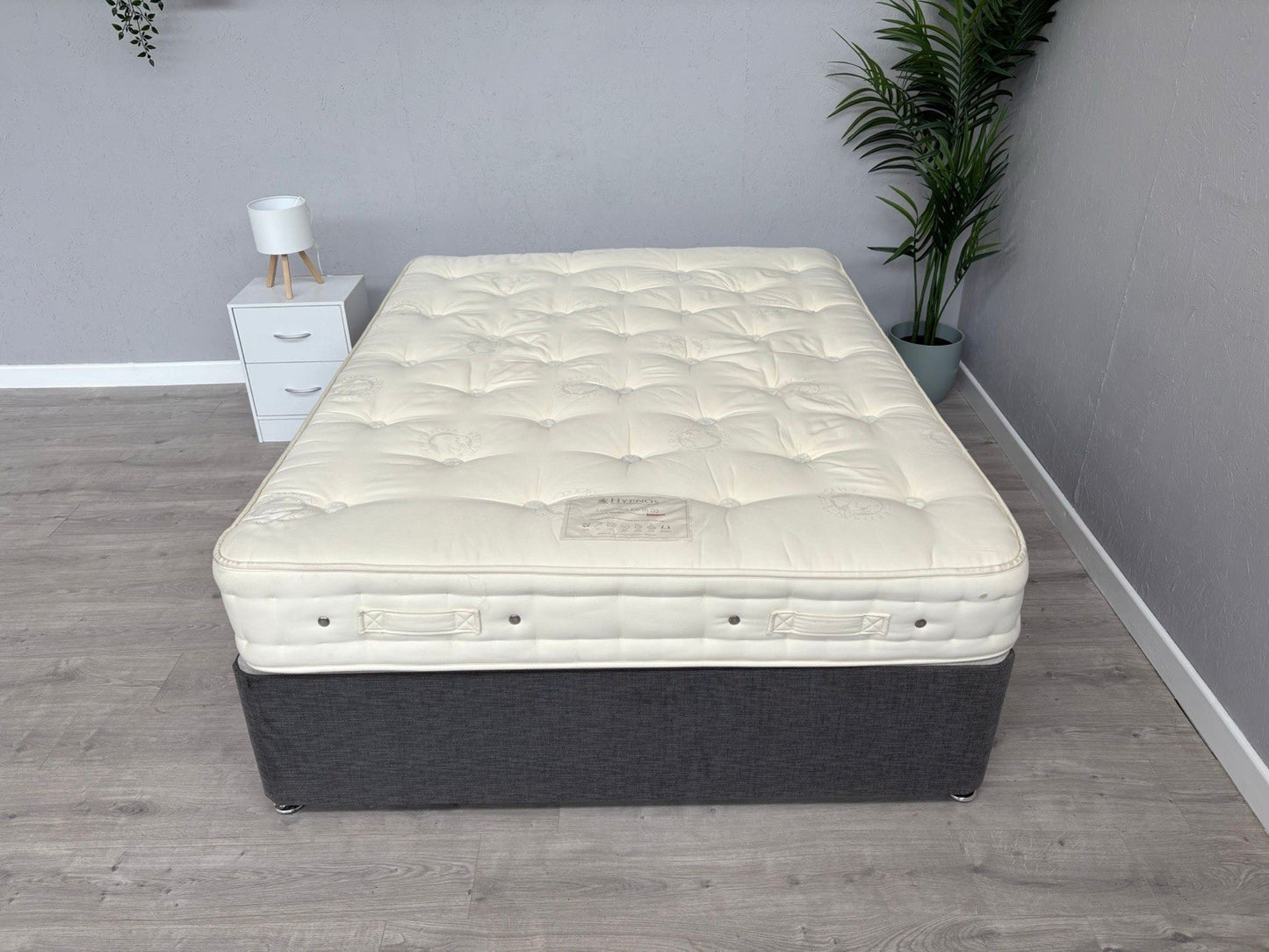 Hypnos Luxurious Earth 02 5FT Kingsize Mattress, Medium - RRP £2,199