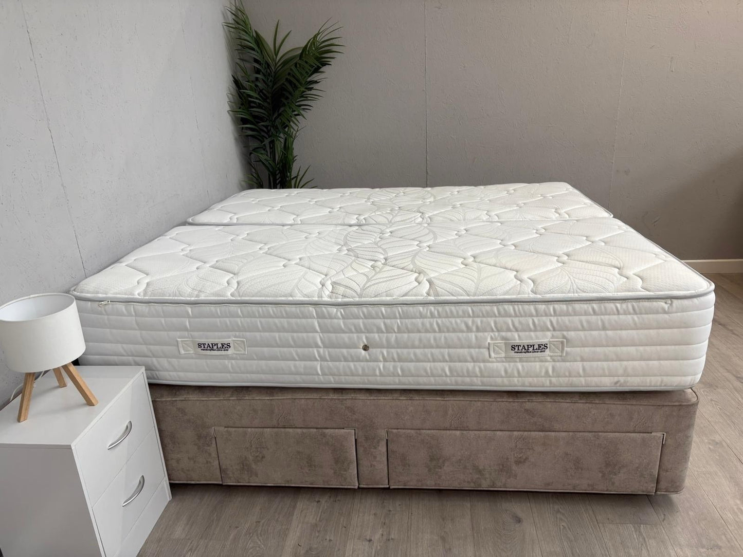 Staples and Co.  Restore Ortho 2000 Mattress, 6FT Superking Zip&Link RRP £1899