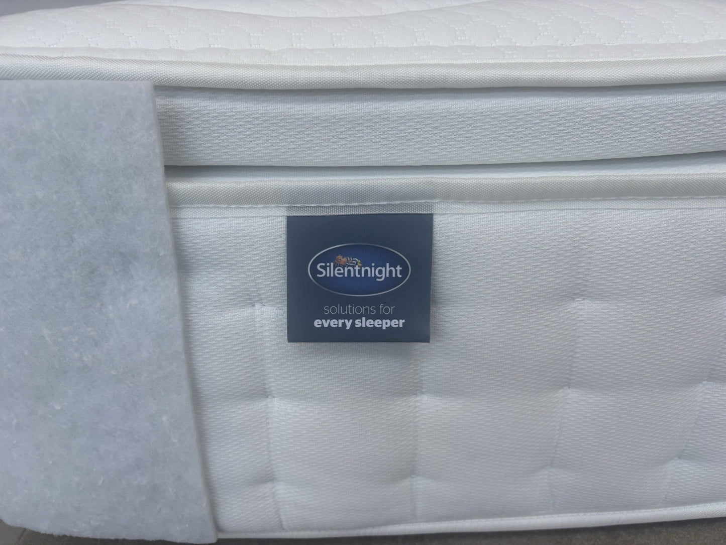 Silentnight 2000 Pocket Pillowtop 6ft Superking Mattress - RRP £1,099