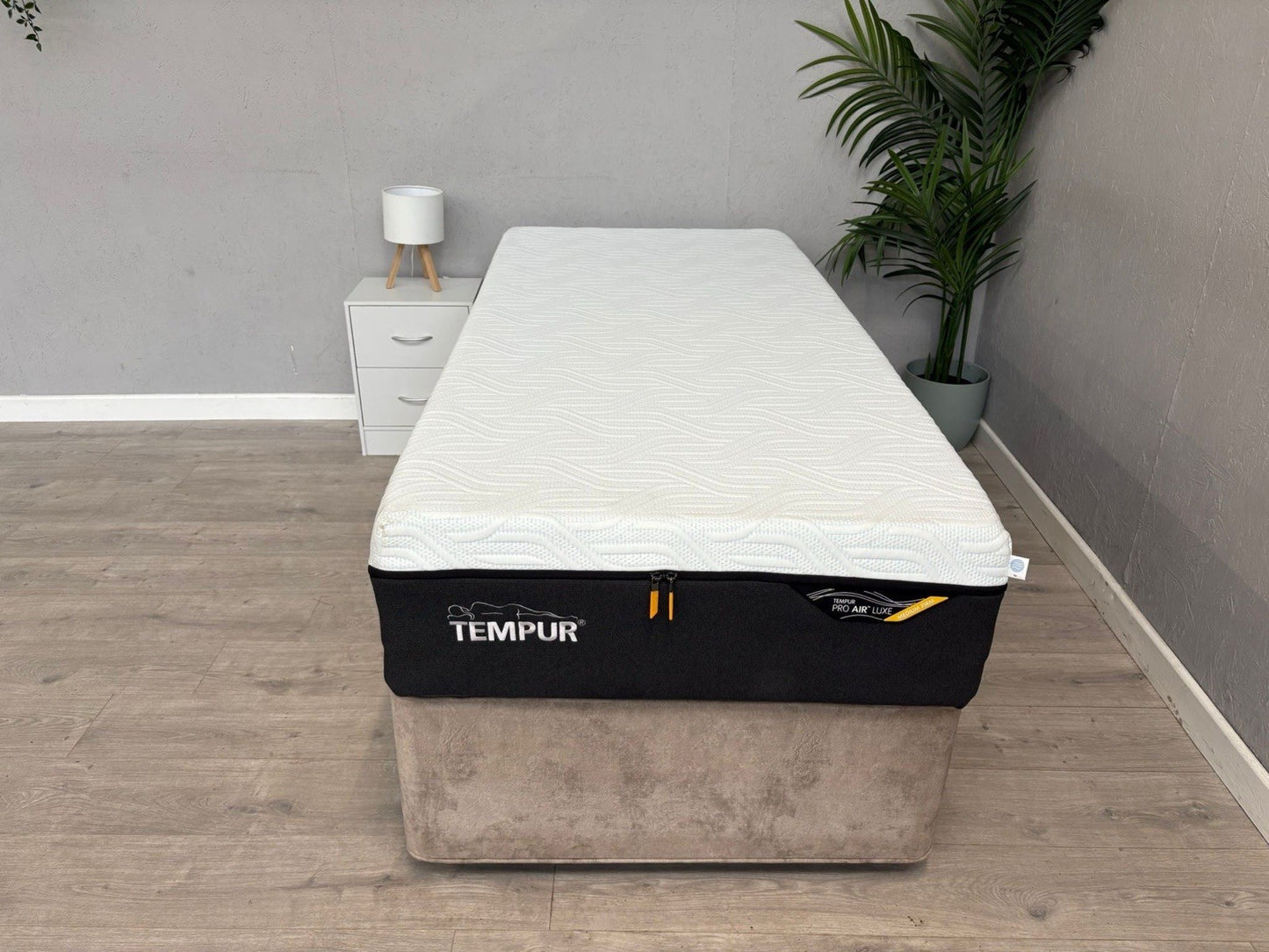 Tempur PRO AIR LUXE Smart Cool 3ft Single Mattress, Medium / Firm - RRP £1,599
