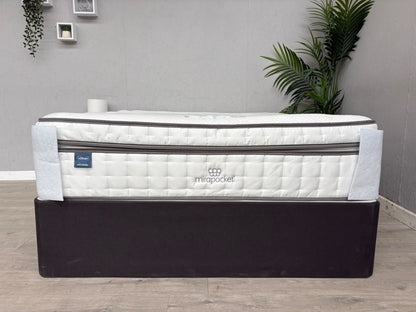 Silentnight 2000 Pocket Deluxe Box Top 5ft Kingsize Mattress - RRP £999