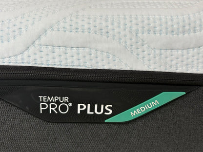 Tempur PRO PLUS 4ft 6 Double Mattress, Medium ( SEE PICTURES ) - RRP £2,299