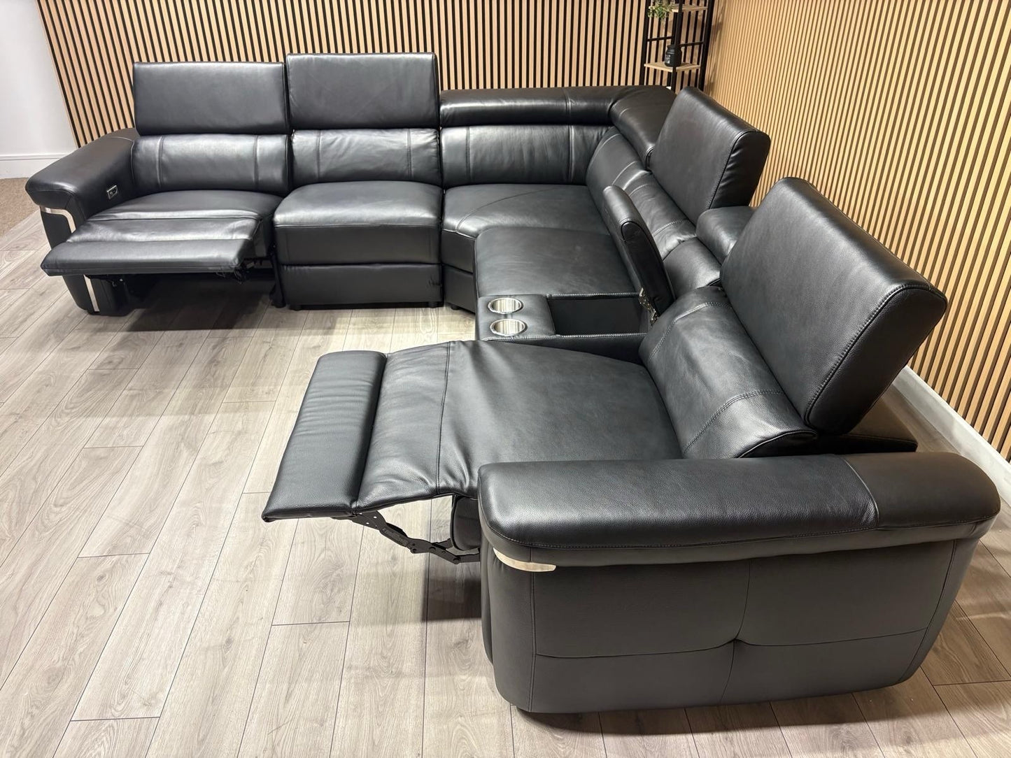 VENICE Leather 2 Corner 2 Power Recliner Sofa + Console - RRP £5,599