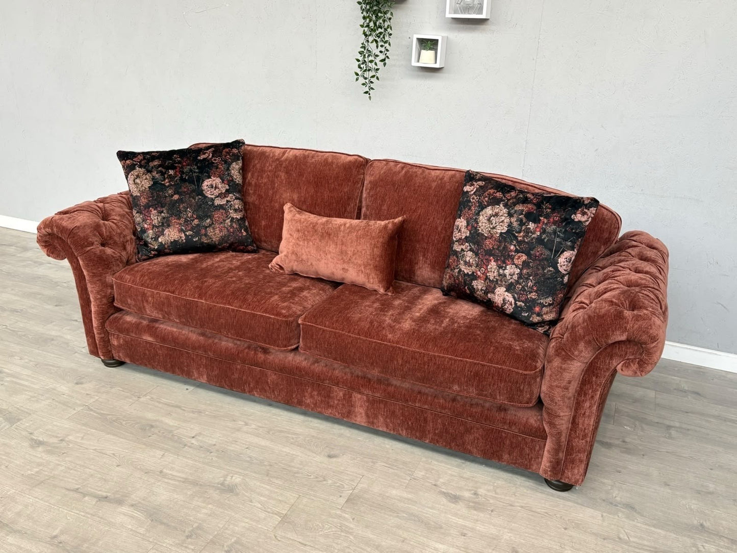 Victoria Fabric 4 Seater Sofa - RRP £2299