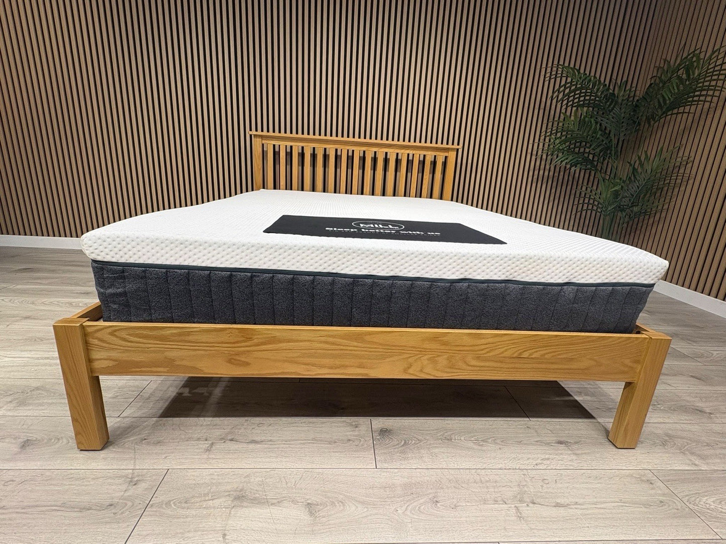 5ft Kingsize Wooden Bed Frame + Emma Original Mattress Set