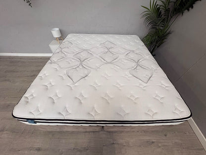 IGEL Nanotech 3000i 6ft Superking Mattress, Soft - RRP £1,949