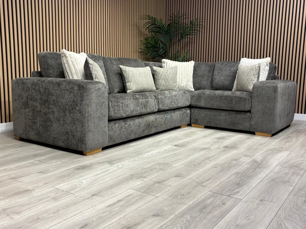 DFS Sample Pandora Fabric RHF 2c1 Corner Sofa RRP: £3295