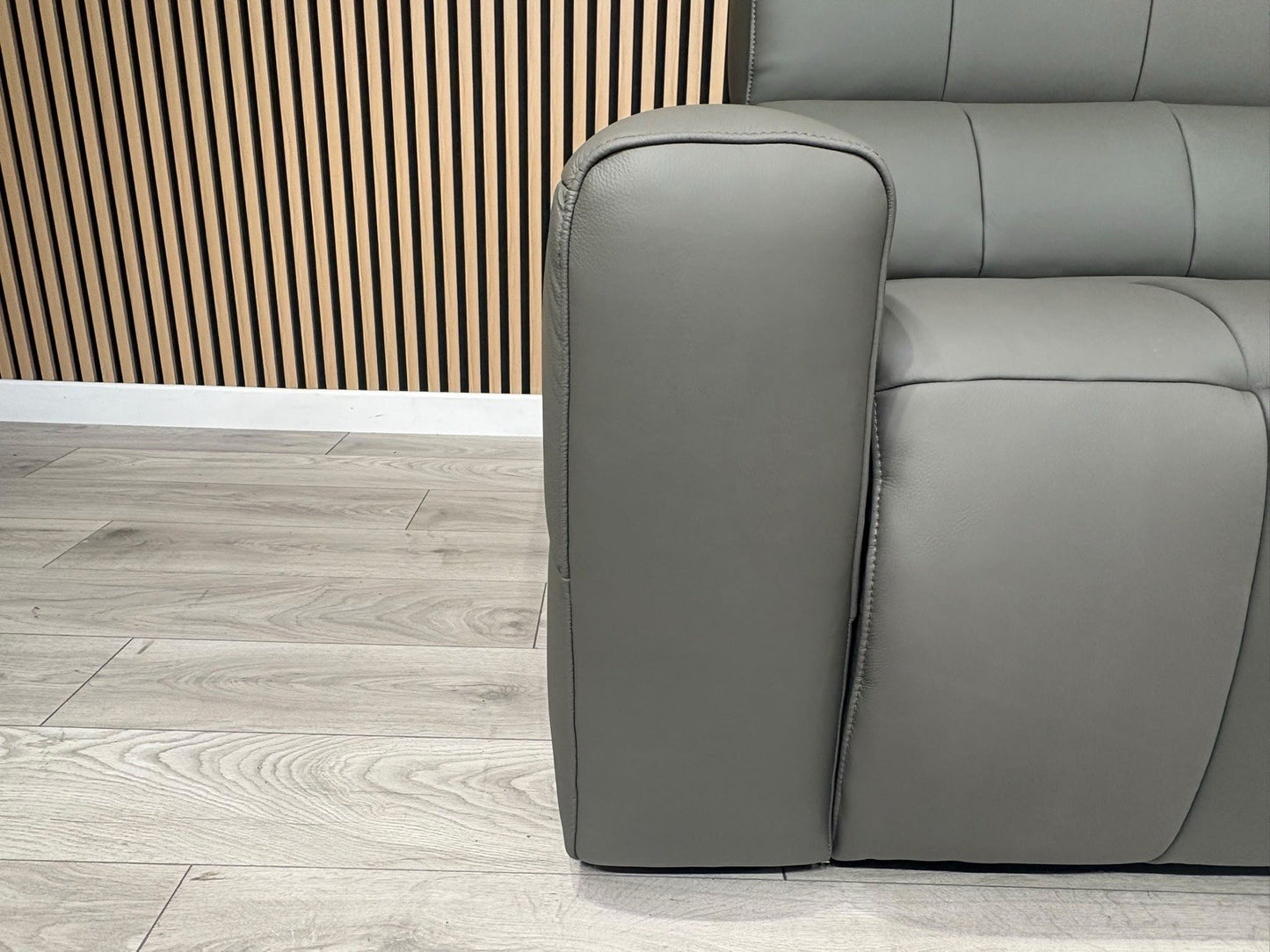Sofology BARI Large Leather Power Recliner Corner Sofa - RRP £5899
