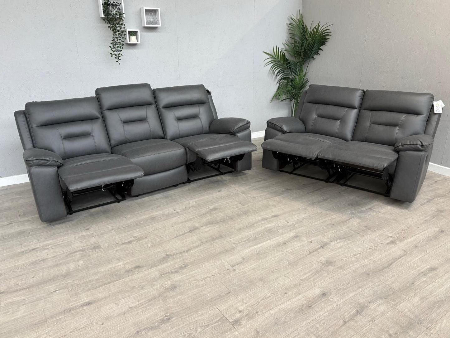 DFS New Braylan 3 Seater + 2 Seater Fabric Manual Recliner Sofa Set - RRP £1778