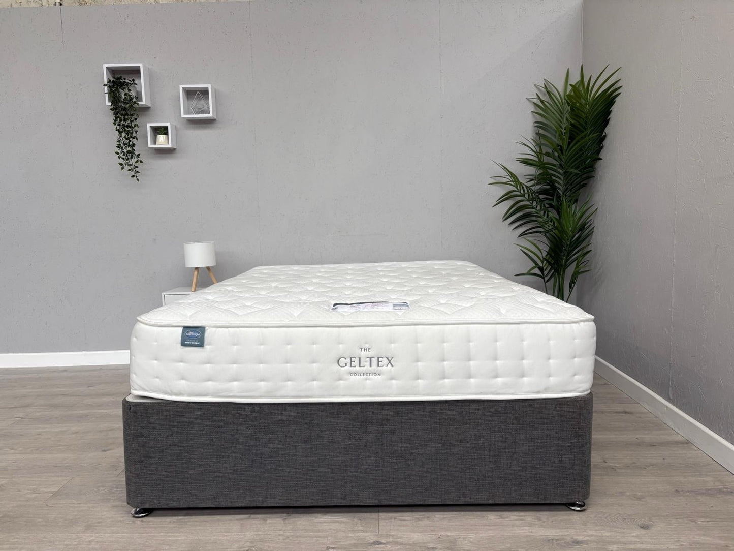 Silentnight PASTEL Geltex 1000 Pocket 5ft Kingsize Mattress - RRP £1,299