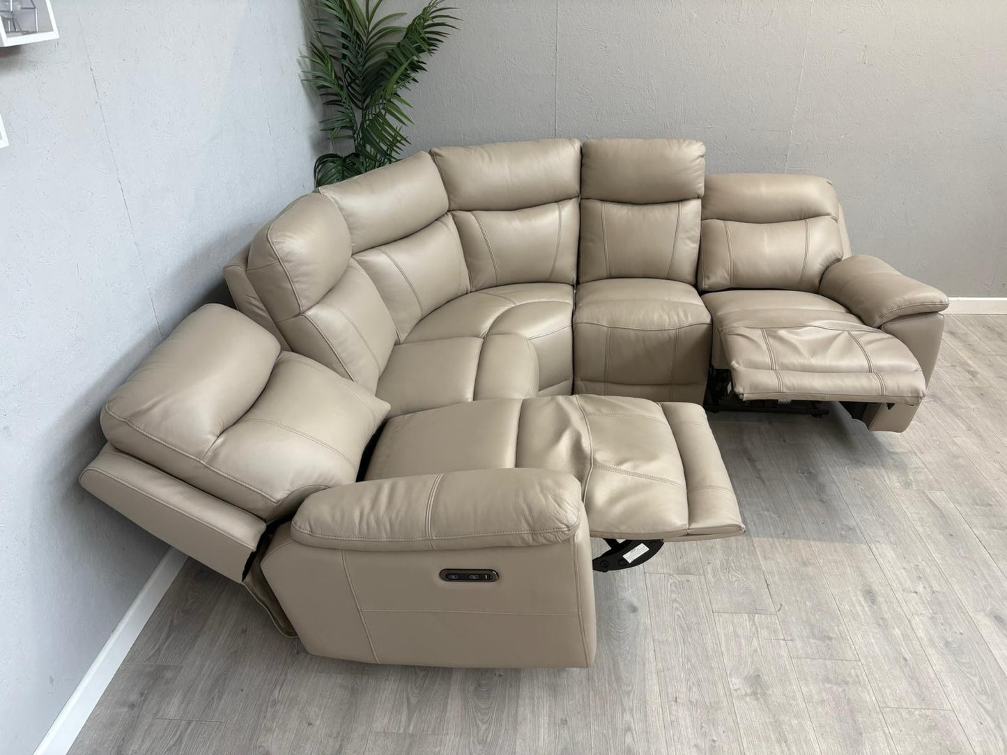 Furniture Village - SLOANE Leather Large Power Recliner Corner Sofa - RRP £1,995
