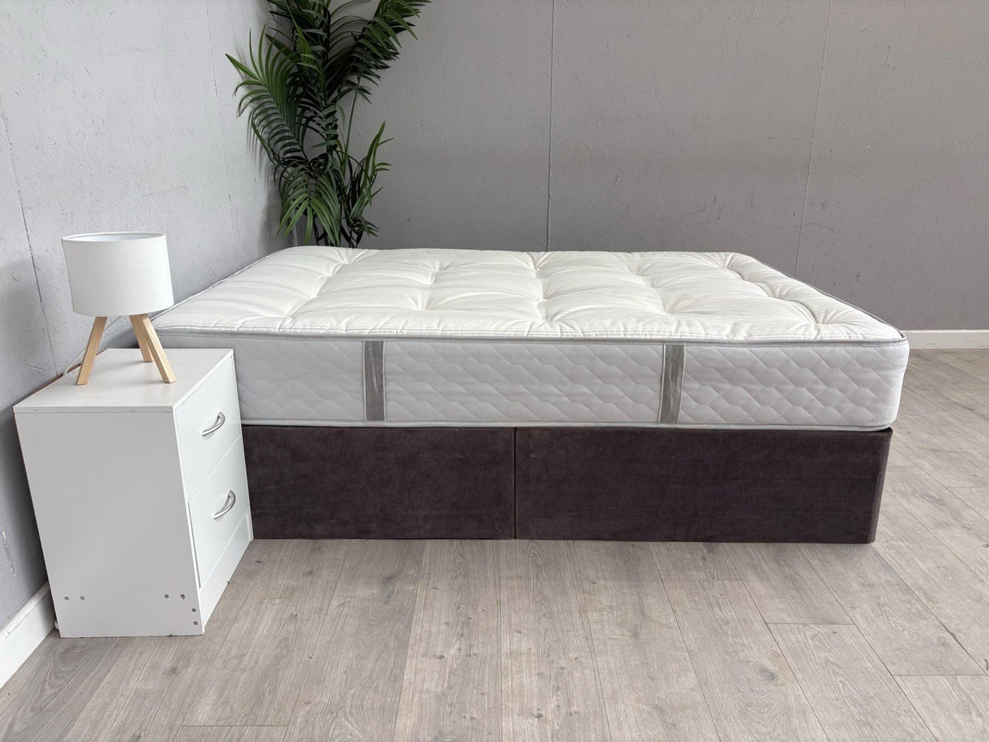 Sealy EDENDALE Backcare Extra Firm 4ft 6 Double Mattress - RRP £999