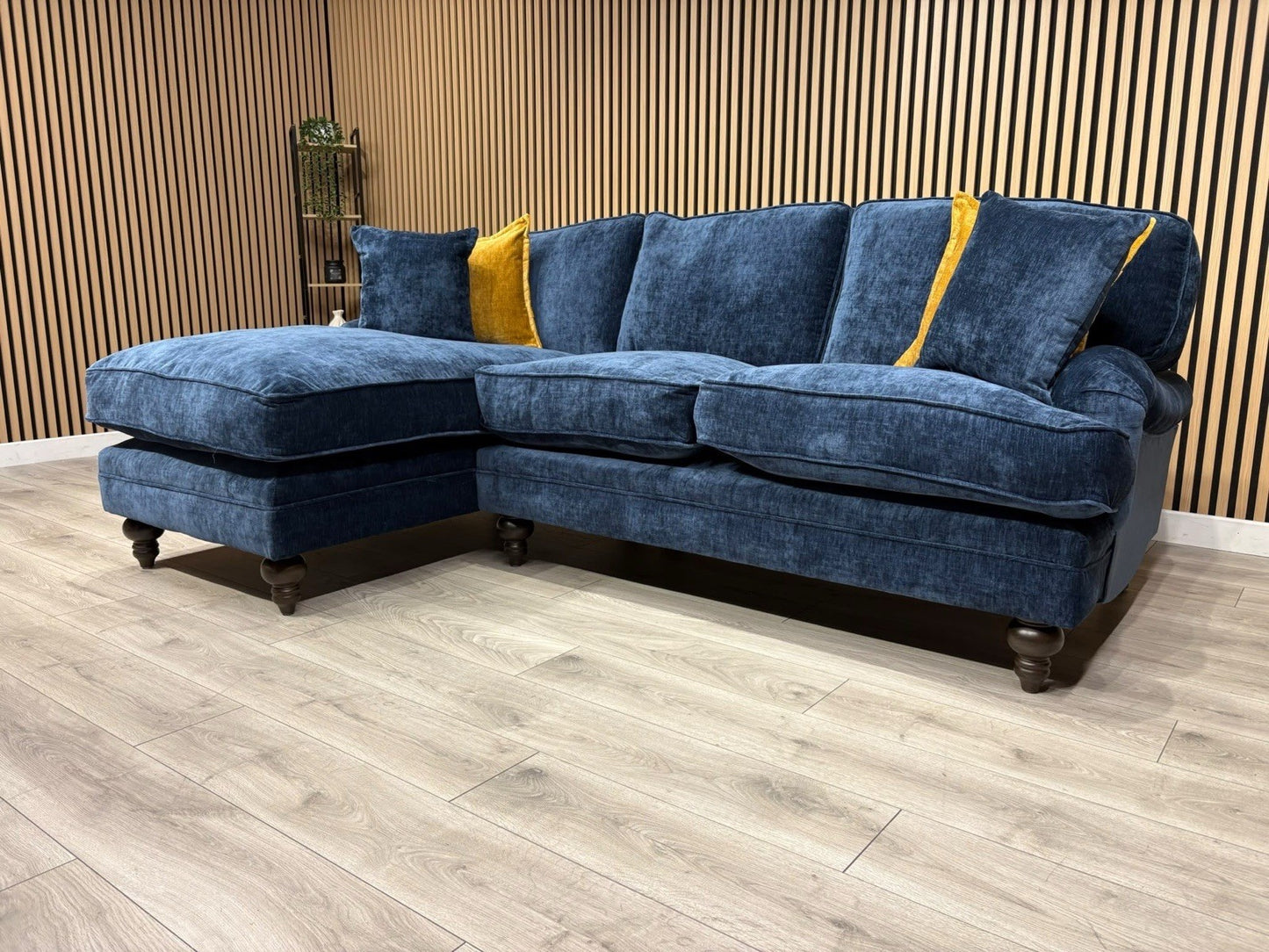 Laura Ashley HERITAGE Style Fabric 3 Seater Chaise Sofa - RRP £2,800