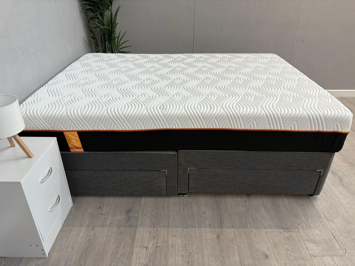 DORMEO Octaspring Hybrid 5FT Kingsize Mattress, Medium Firm - RRP £1,629