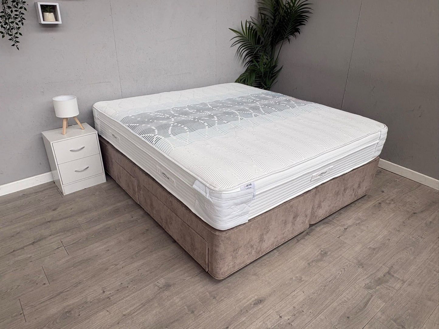 Slumberland Ortho Support Premium 6ft Superking Mattress, Extra Firm - RRP £1349