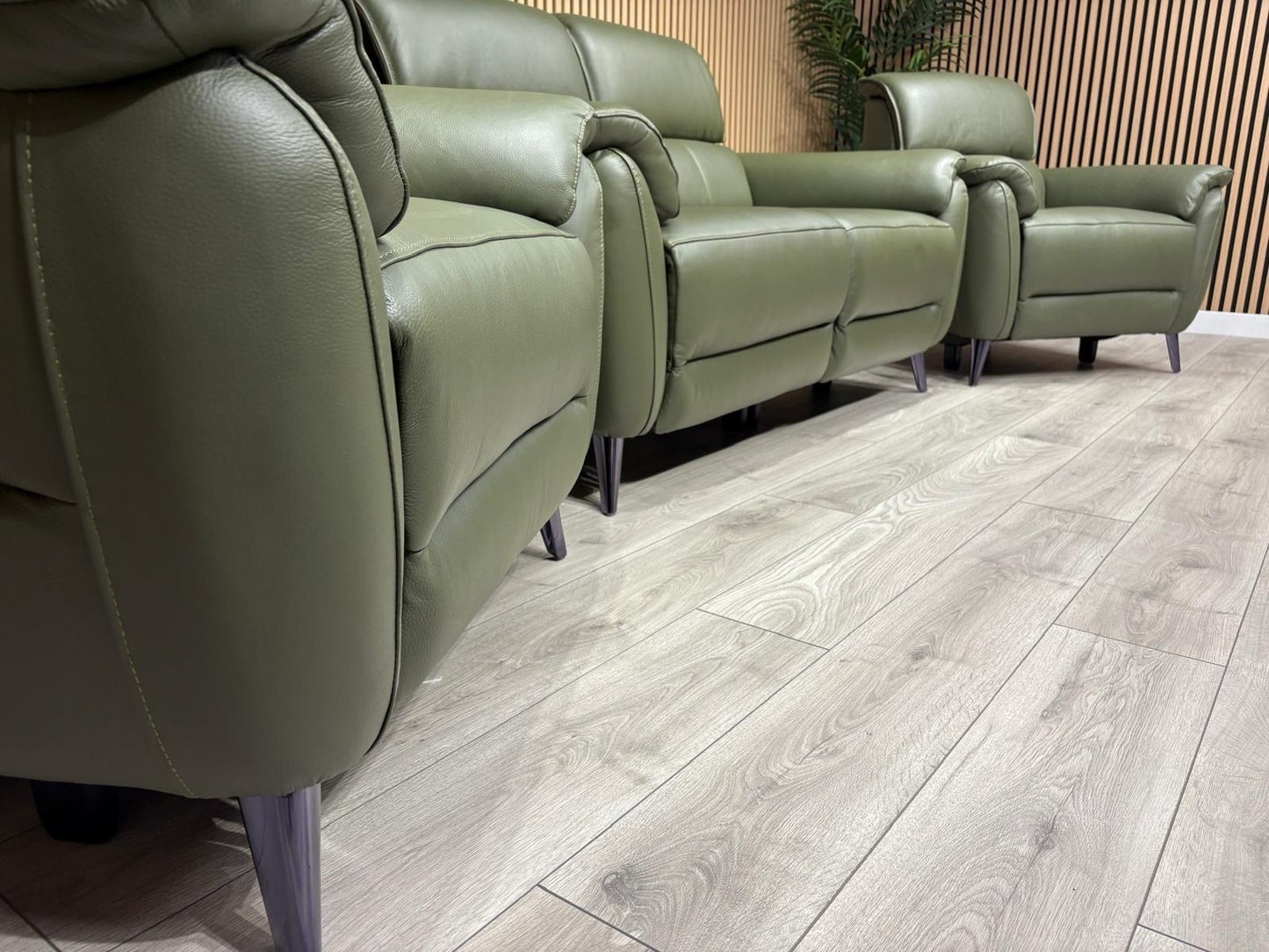 Furniture Village JUDE Style Leather 2 Seater Sofa + 2 x Armchairs - RRP £6,485