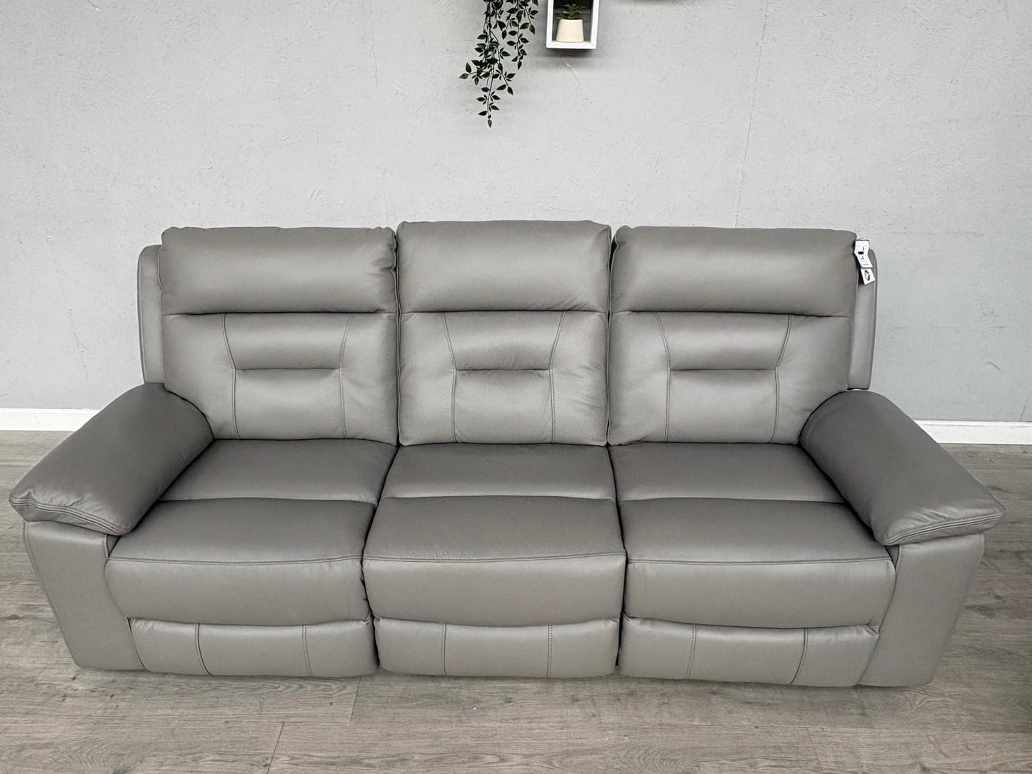 DFS Braylan Leather 3 Seater + Armchair, Power Recliner Sofa Set - RRP £2,248